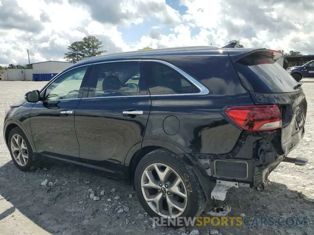 2 fotografías del automóvil dañado 5XYPK4A58LG669917 KIA SORENTO 2020