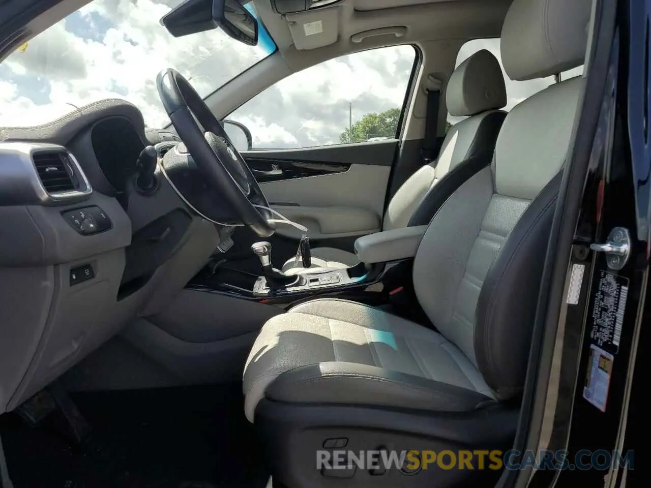 7 fotografías del automóvil dañado 5XYPK4A58LG669917 KIA SORENTO 2020