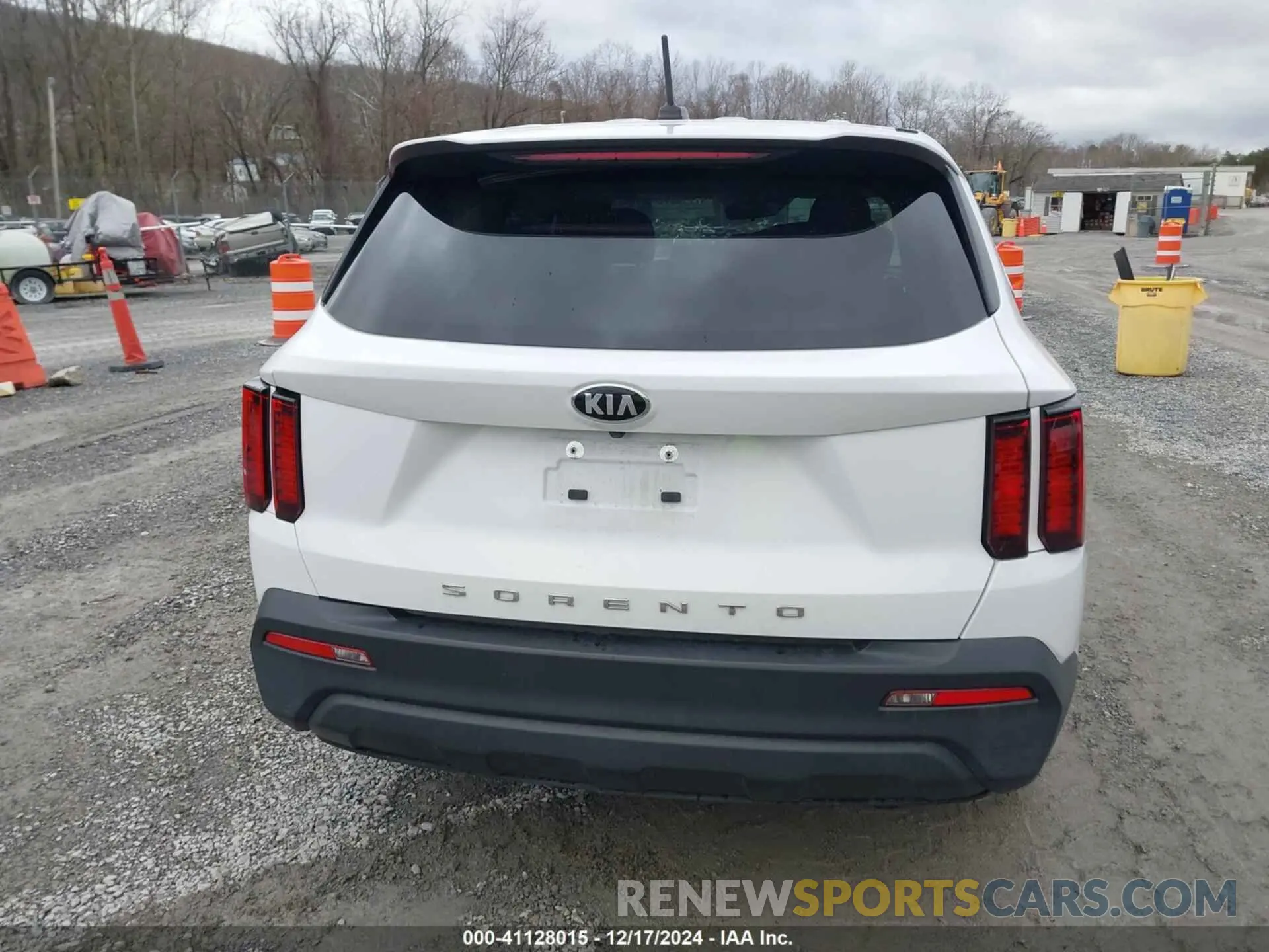 16 fotografías del automóvil dañado 5XYRG4LC0MG034150 KIA SORENTO 2021