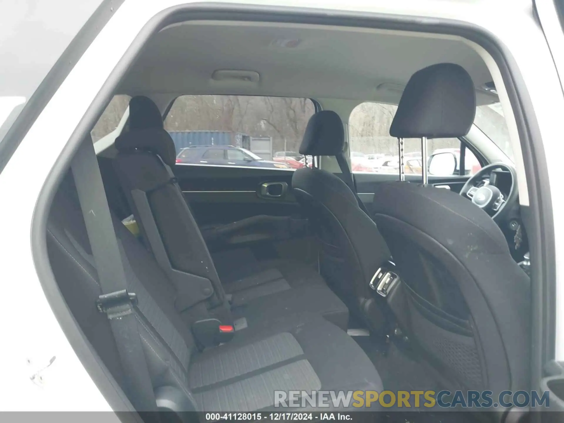 8 fotografías del automóvil dañado 5XYRG4LC0MG034150 KIA SORENTO 2021