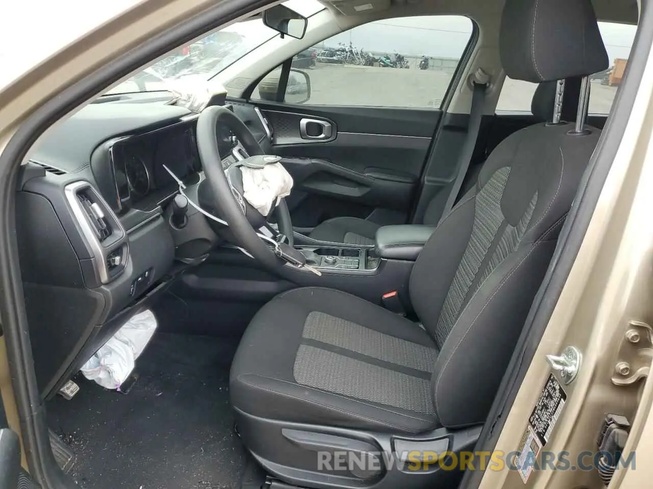 7 fotografías del automóvil dañado 5XYRG4LC2MG009833 KIA SORENTO 2021