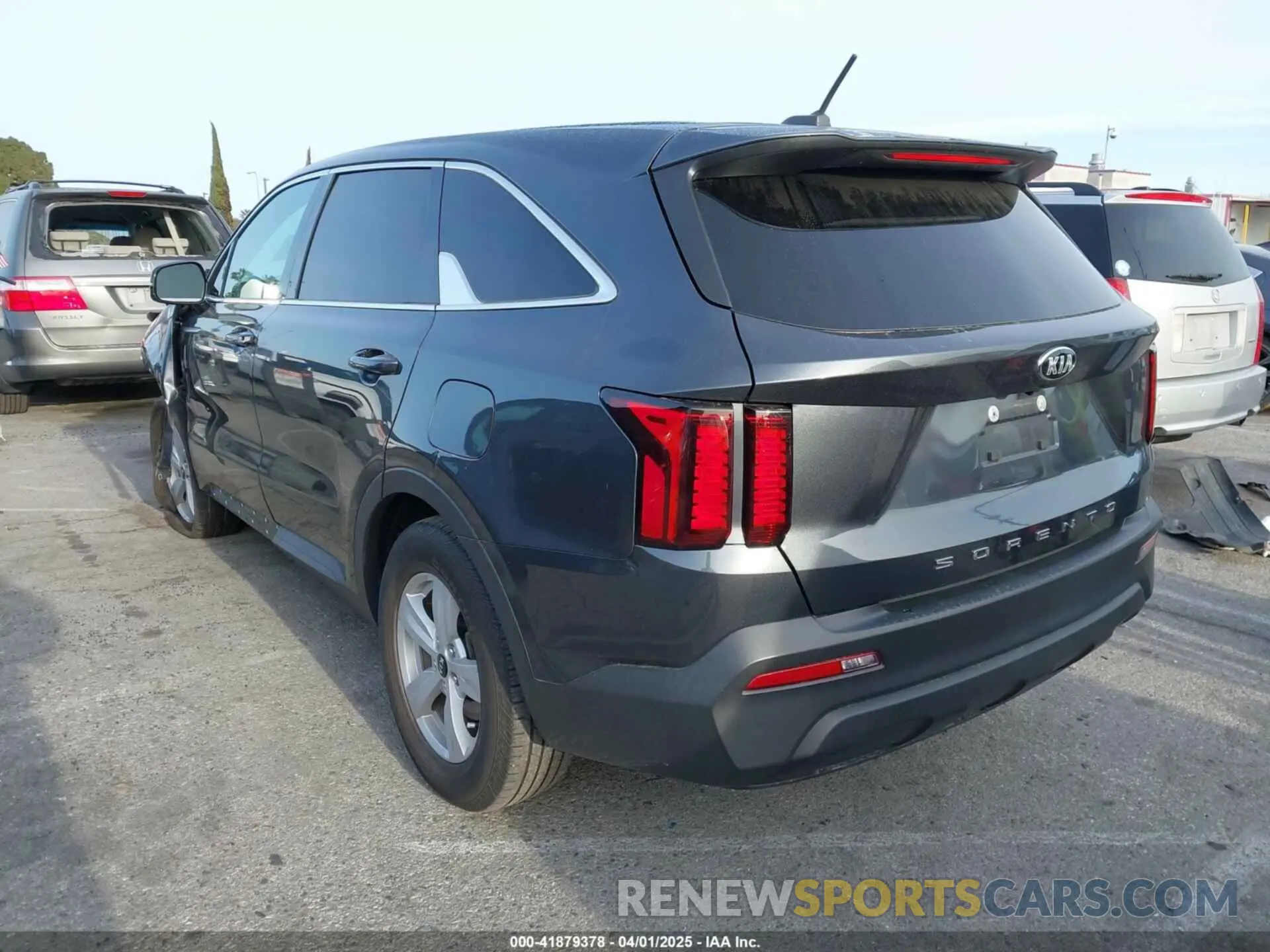 3 fotografías del automóvil dañado 5XYRG4LC2MG044534 KIA SORENTO 2021