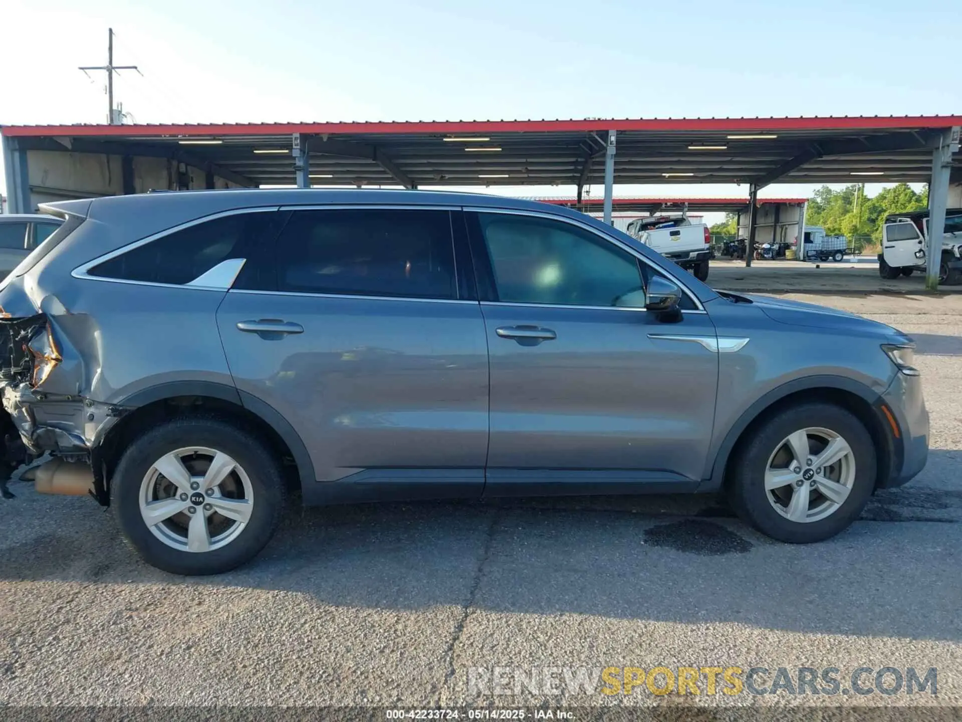 13 fotografías del automóvil dañado 5XYRG4LC3MG032683 KIA SORENTO 2021