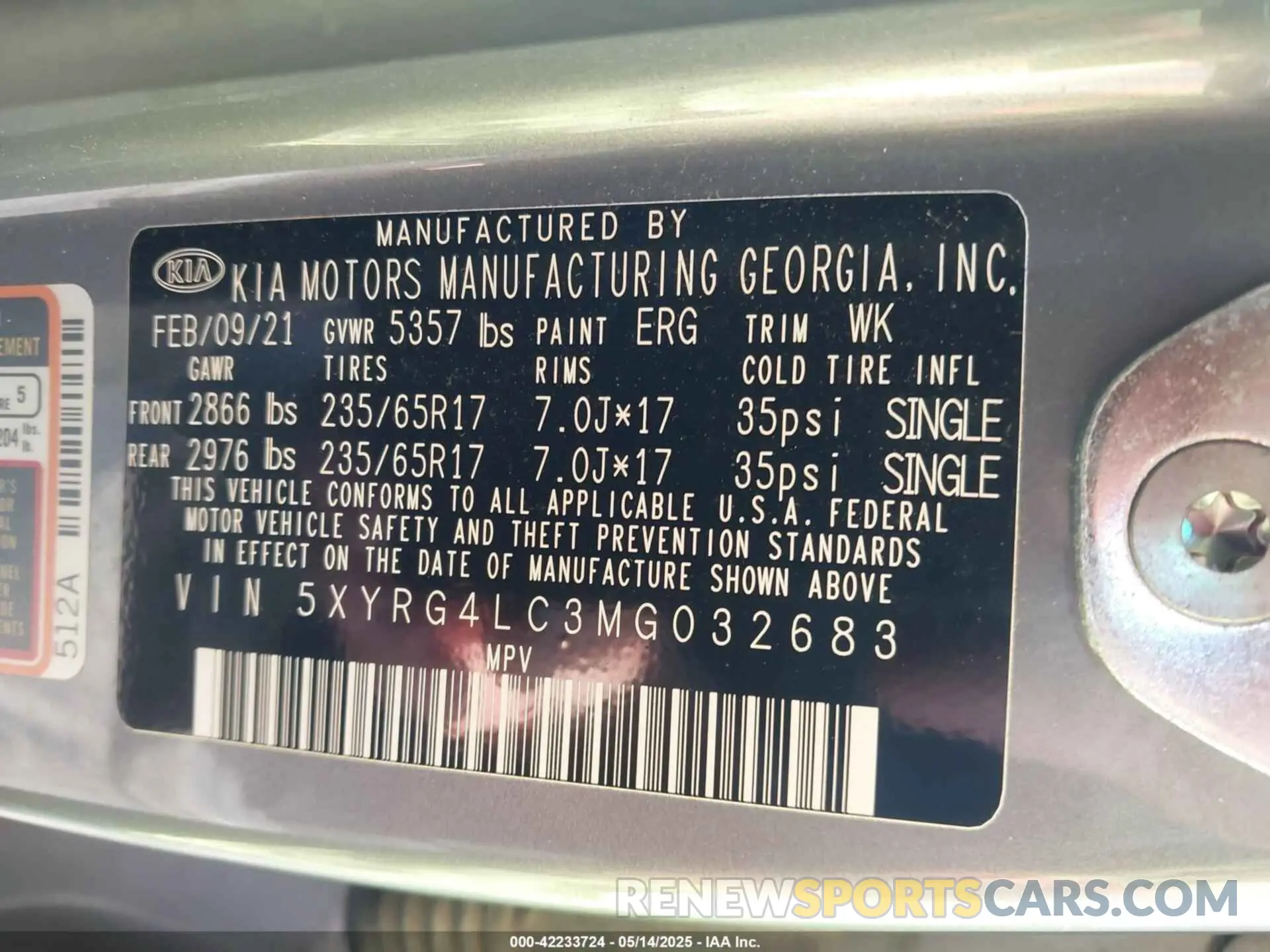 9 fotografías del automóvil dañado 5XYRG4LC3MG032683 KIA SORENTO 2021