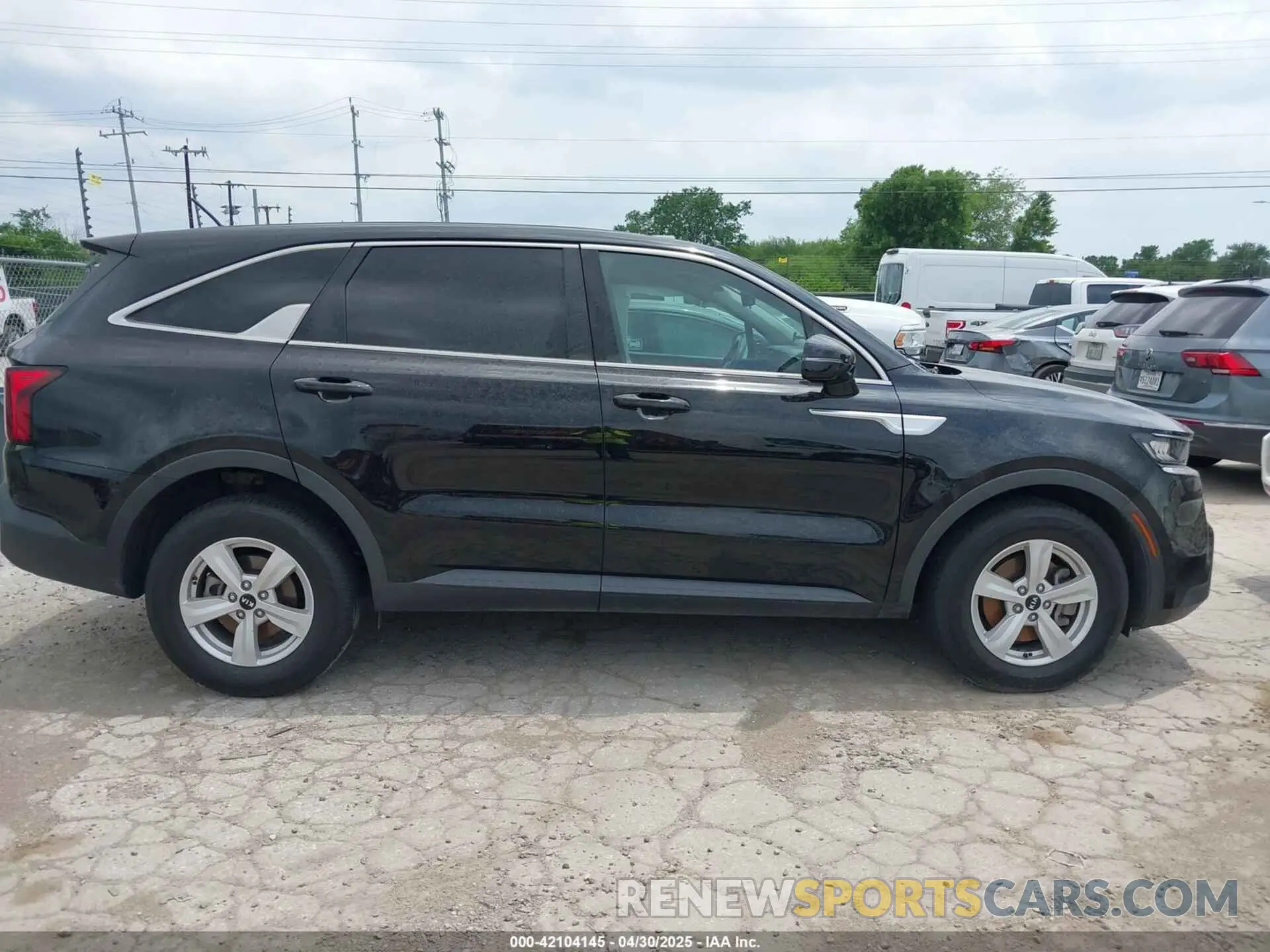 13 fotografías del automóvil dañado 5XYRG4LC5MG020261 KIA SORENTO 2021