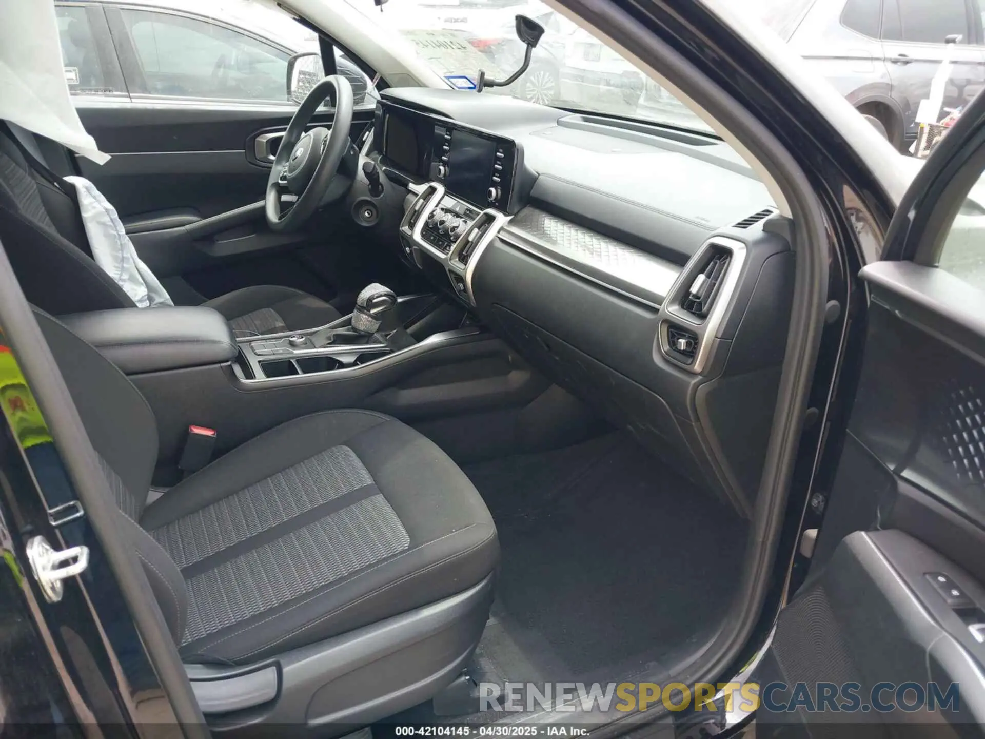 5 fotografías del automóvil dañado 5XYRG4LC5MG020261 KIA SORENTO 2021