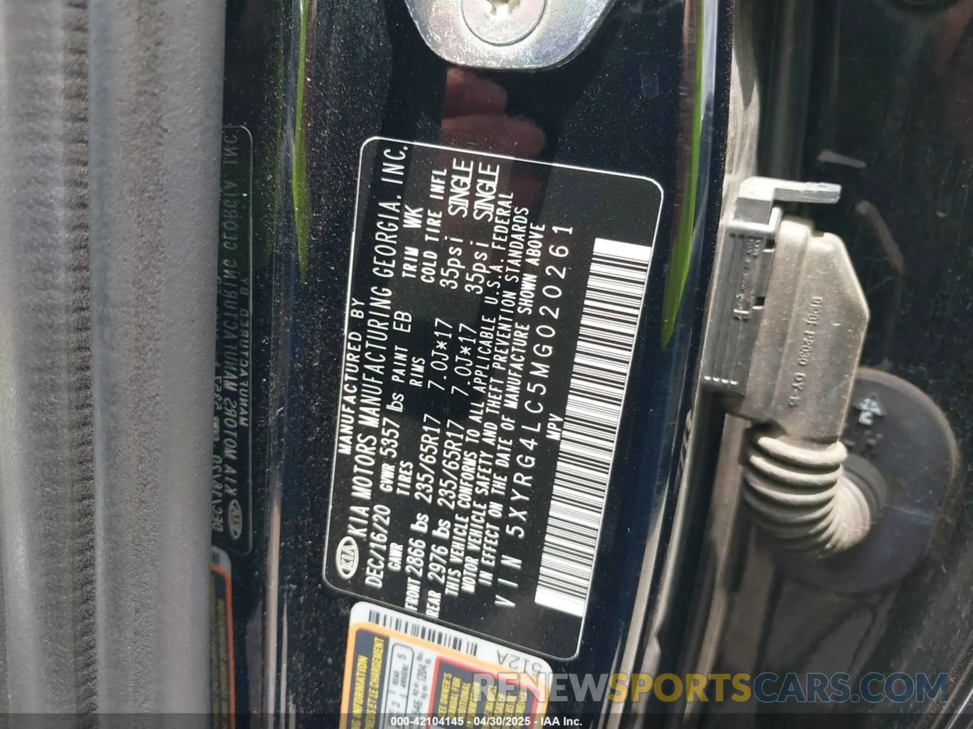 9 fotografías del automóvil dañado 5XYRG4LC5MG020261 KIA SORENTO 2021