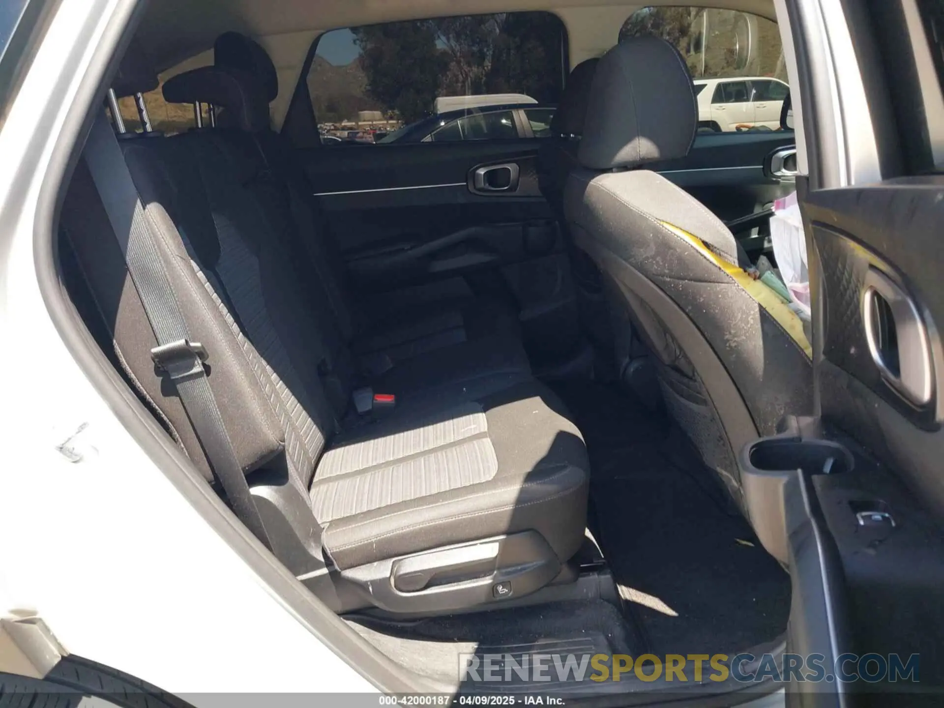 8 fotografías del automóvil dañado 5XYRG4LC5MG021586 KIA SORENTO 2021