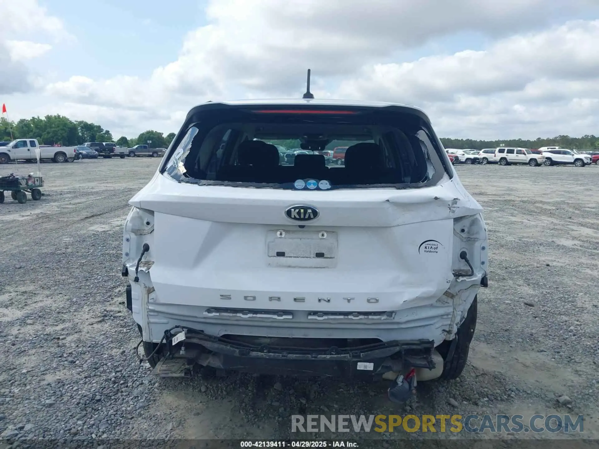 17 fotografías del automóvil dañado 5XYRG4LC6MG022343 KIA SORENTO 2021