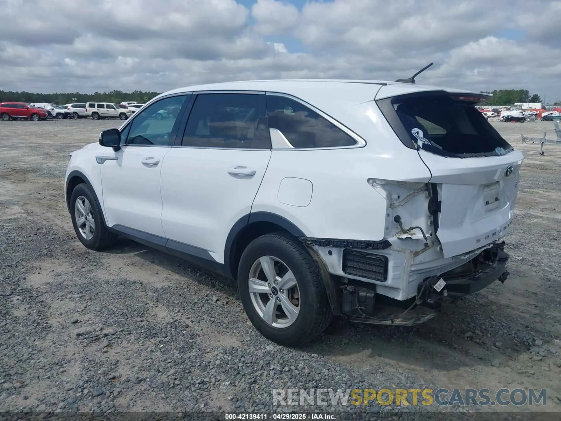 3 fotografías del automóvil dañado 5XYRG4LC6MG022343 KIA SORENTO 2021