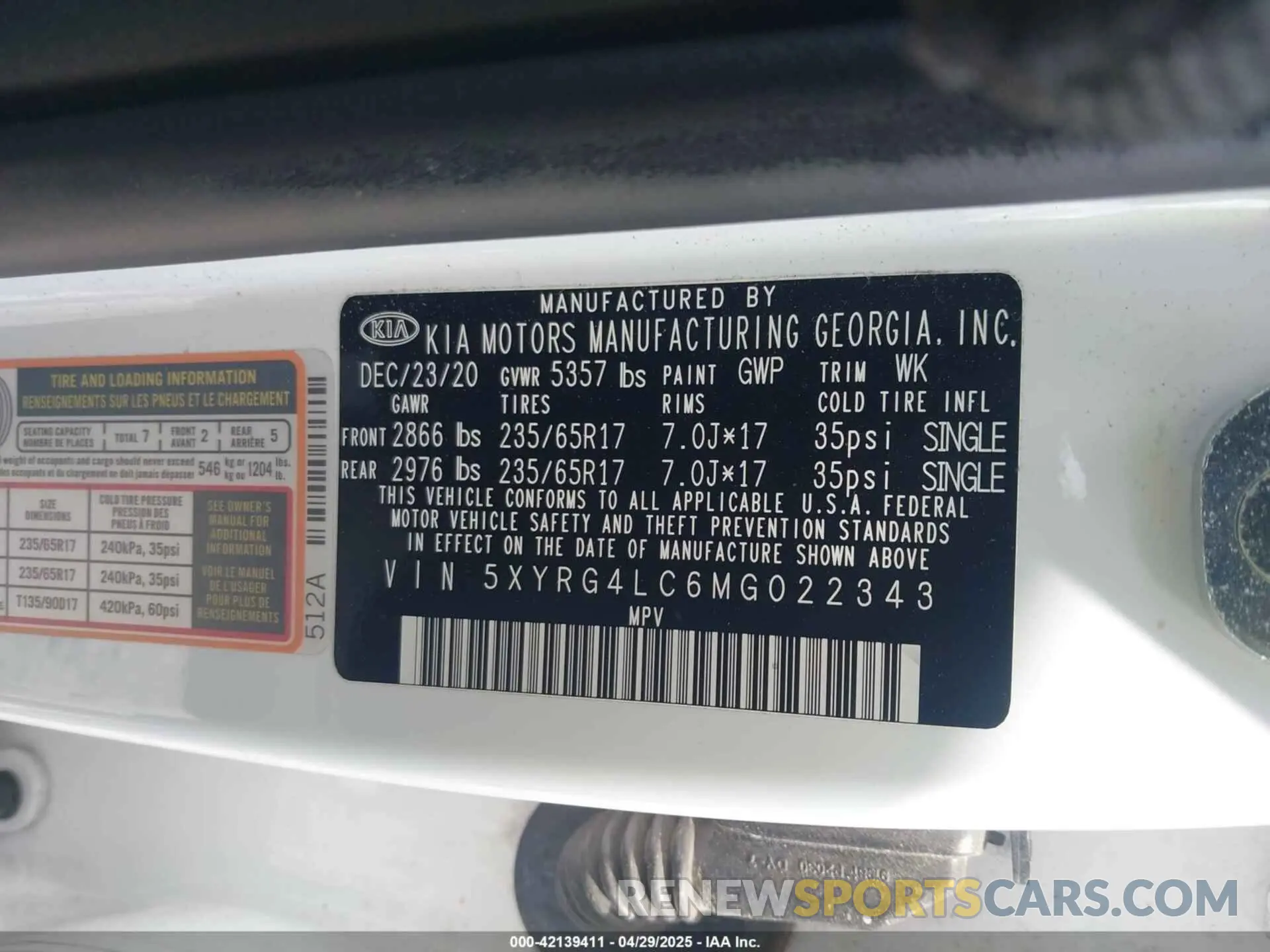 9 fotografías del automóvil dañado 5XYRG4LC6MG022343 KIA SORENTO 2021