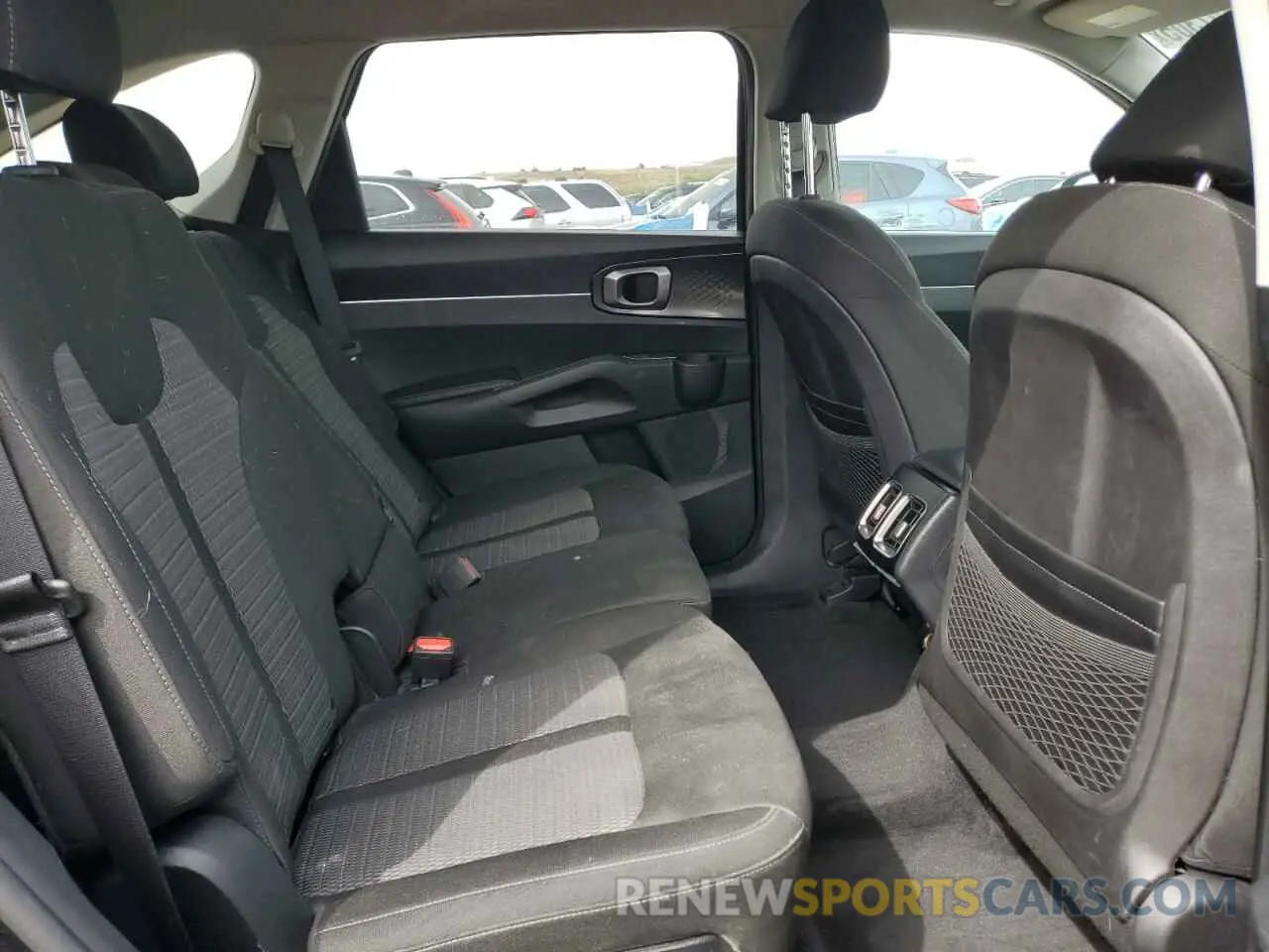 12 fotografías del automóvil dañado 5XYRG4LC7MG006894 KIA SORENTO 2021