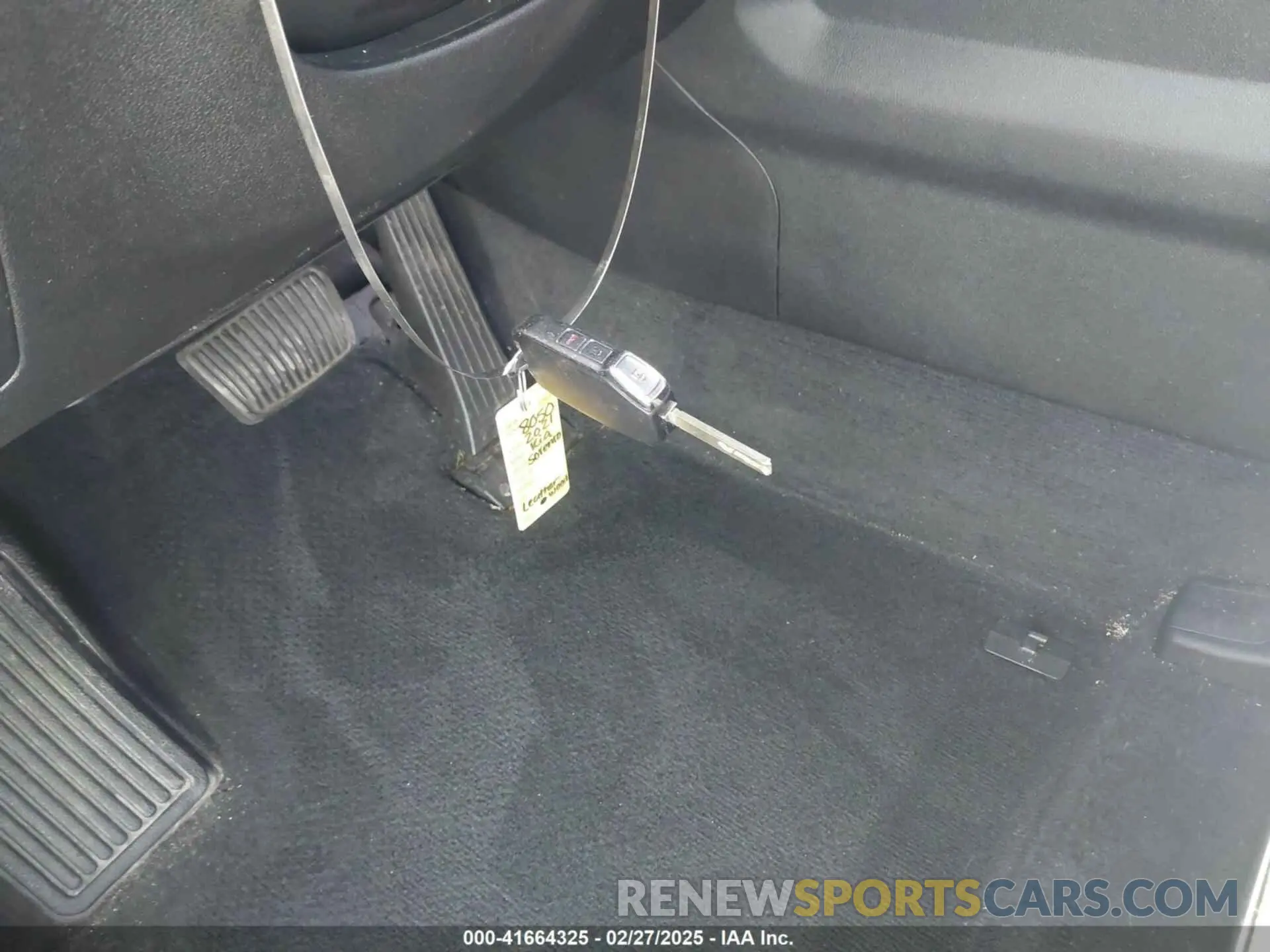 11 fotografías del automóvil dañado 5XYRG4LC7MG021928 KIA SORENTO 2021