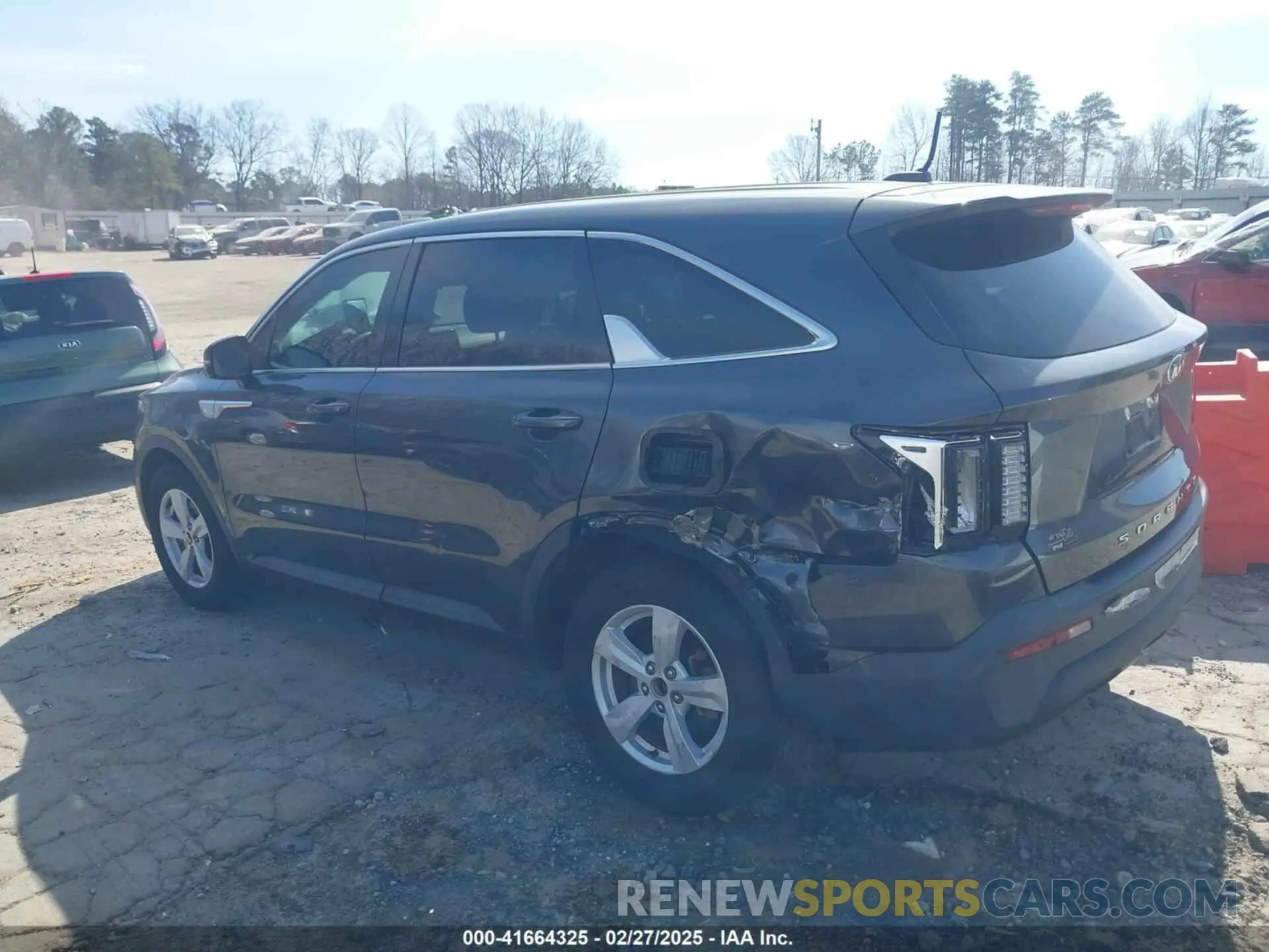 14 fotografías del automóvil dañado 5XYRG4LC7MG021928 KIA SORENTO 2021