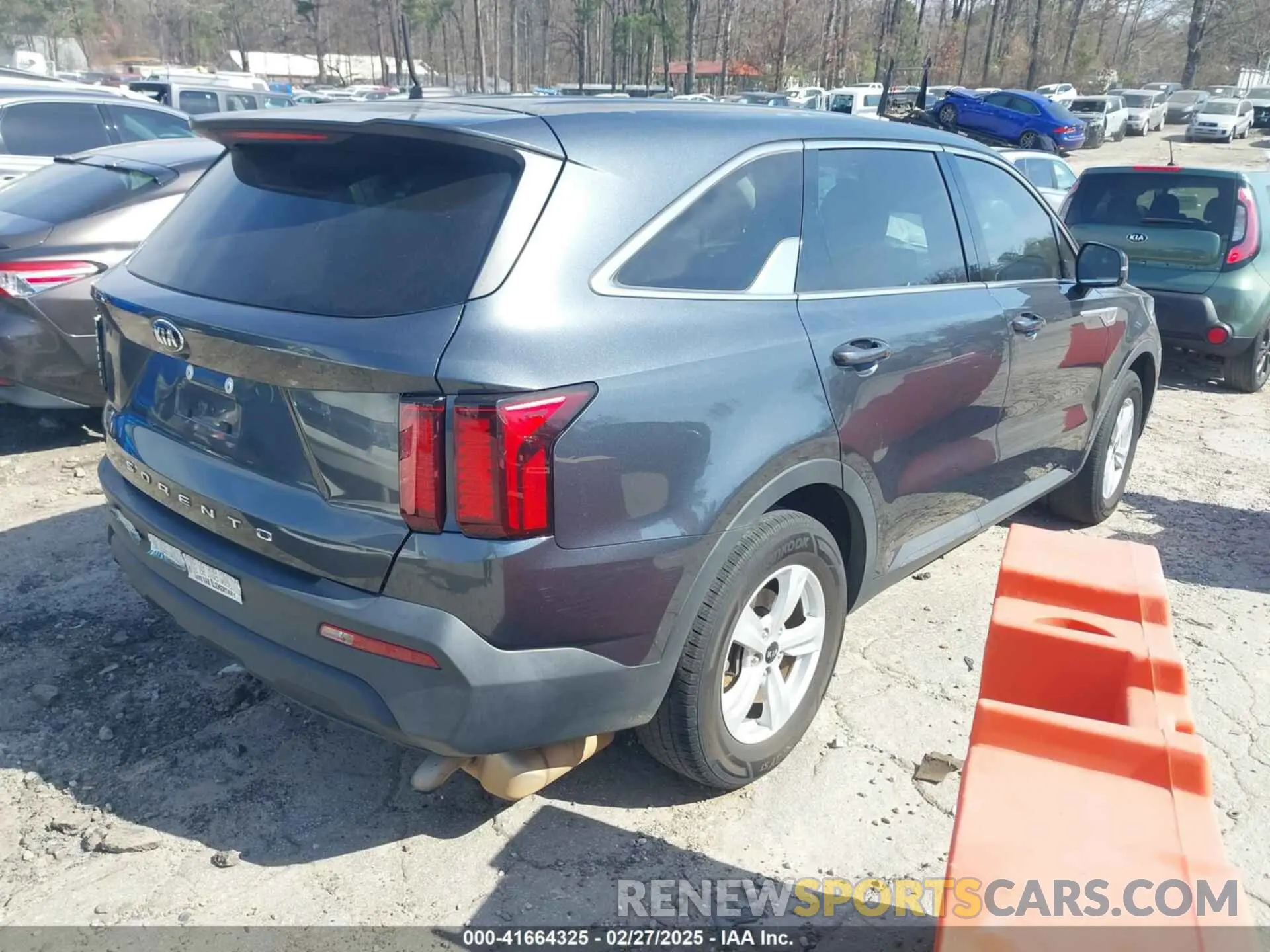 4 fotografías del automóvil dañado 5XYRG4LC7MG021928 KIA SORENTO 2021
