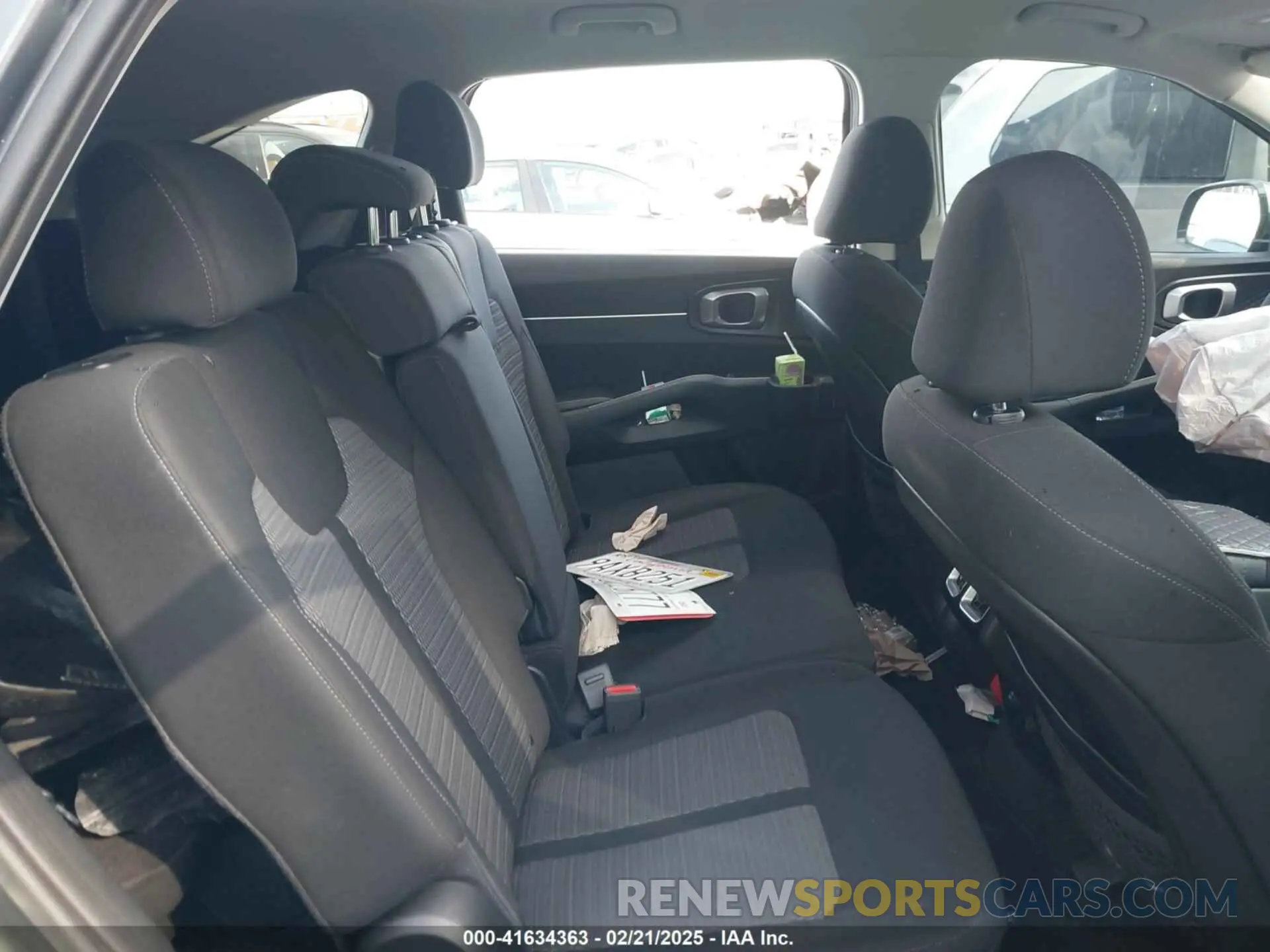 8 fotografías del automóvil dañado 5XYRG4LC9MG040500 KIA SORENTO 2021