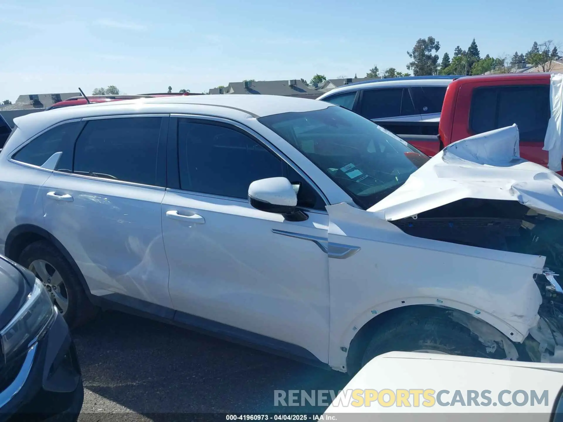 13 fotografías del automóvil dañado 5XYRG4LCXMG007814 KIA SORENTO 2021