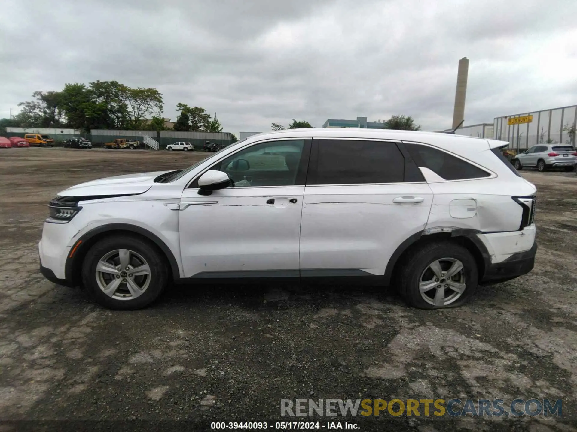 15 fotografías del automóvil dañado 5XYRG4LCXMG017520 KIA SORENTO 2021