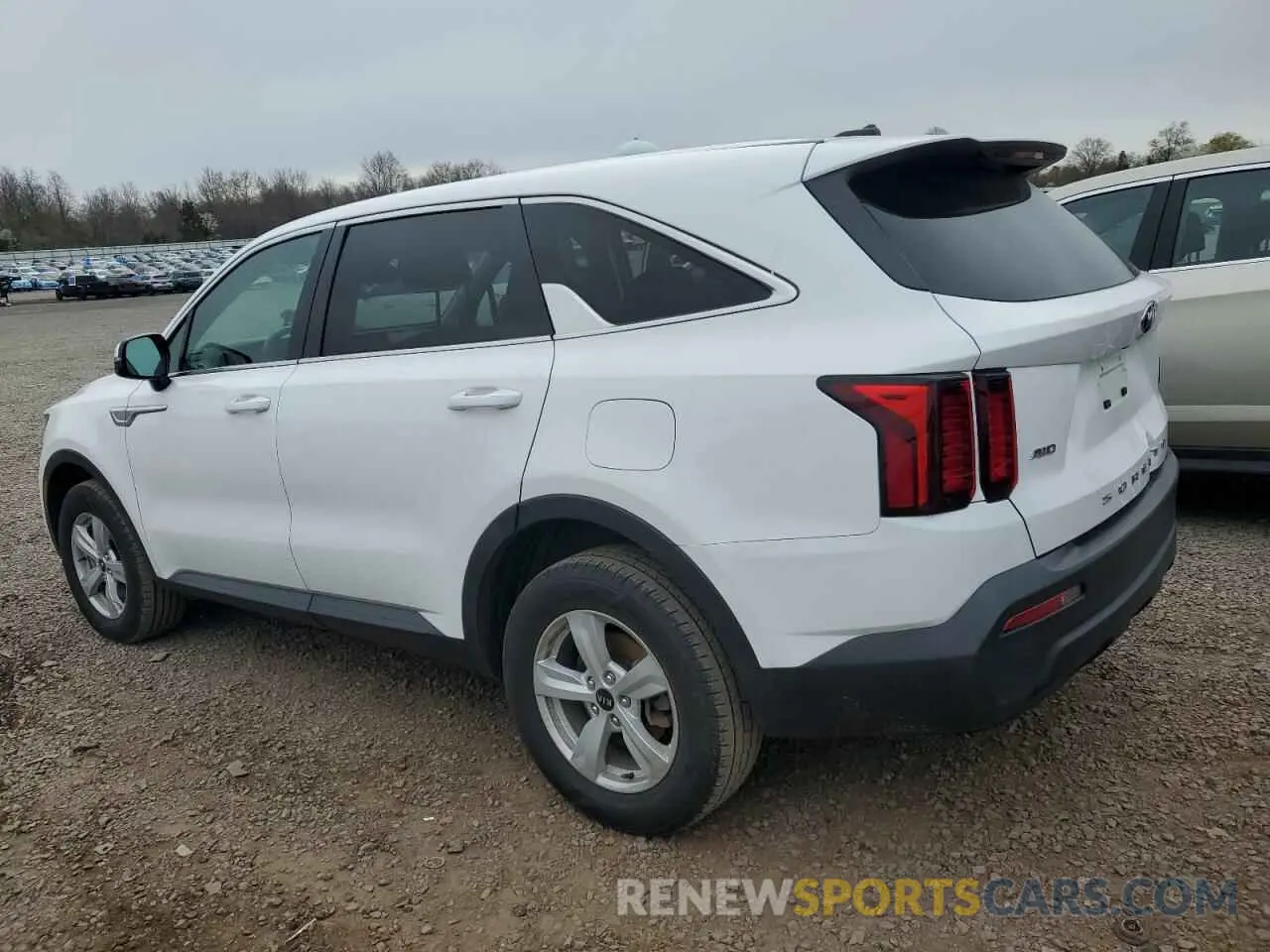 2 fotografías del automóvil dañado 5XYRGDLC4MG023118 KIA SORENTO 2021