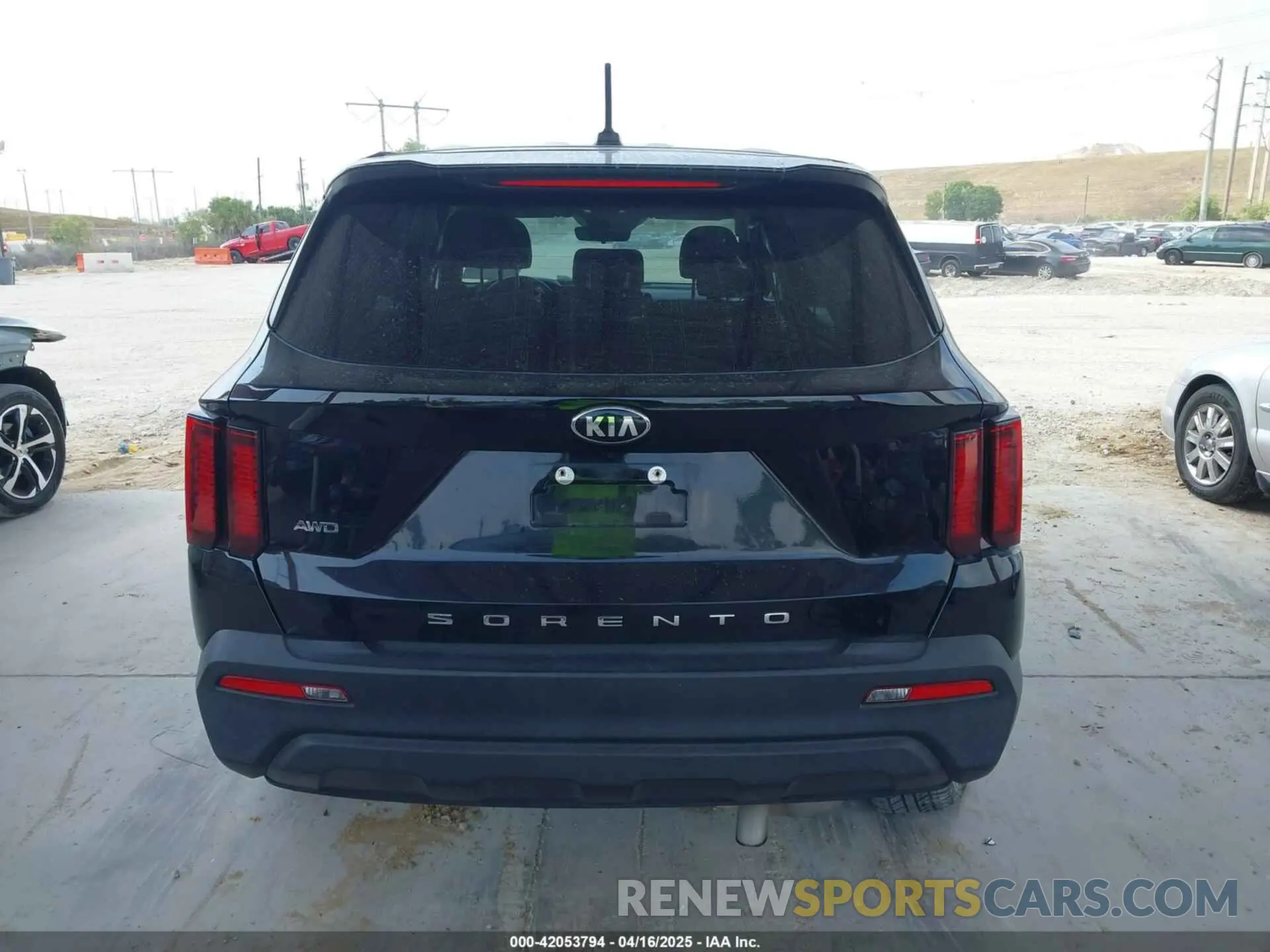 16 fotografías del automóvil dañado 5XYRGDLCXMG018117 KIA SORENTO 2021