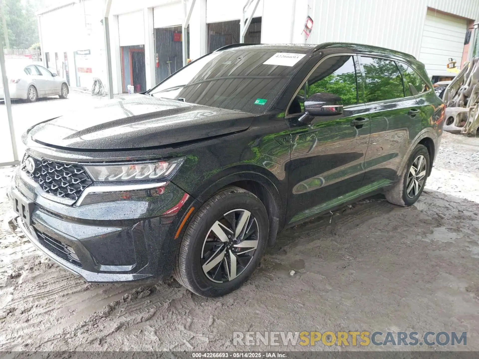 2 fotografías del automóvil dañado 5XYRH4LF8MG035053 KIA SORENTO 2021