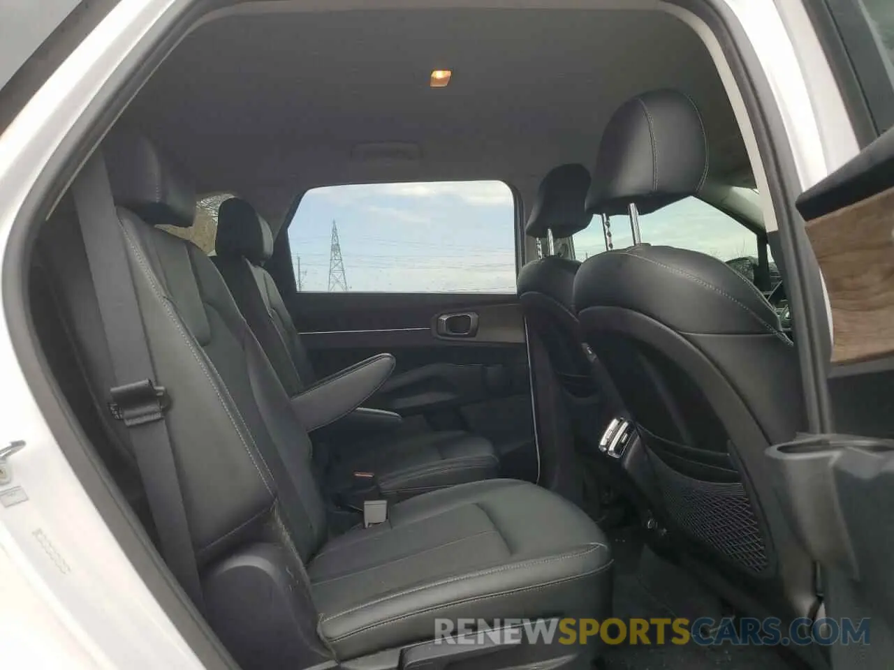 11 fotografías del automóvil dañado 5XYRHDLF2MG056500 KIA SORENTO 2021