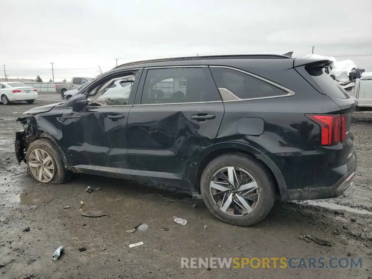 2 fotografías del automóvil dañado 5XYRHDLF4MG060290 KIA SORENTO 2021