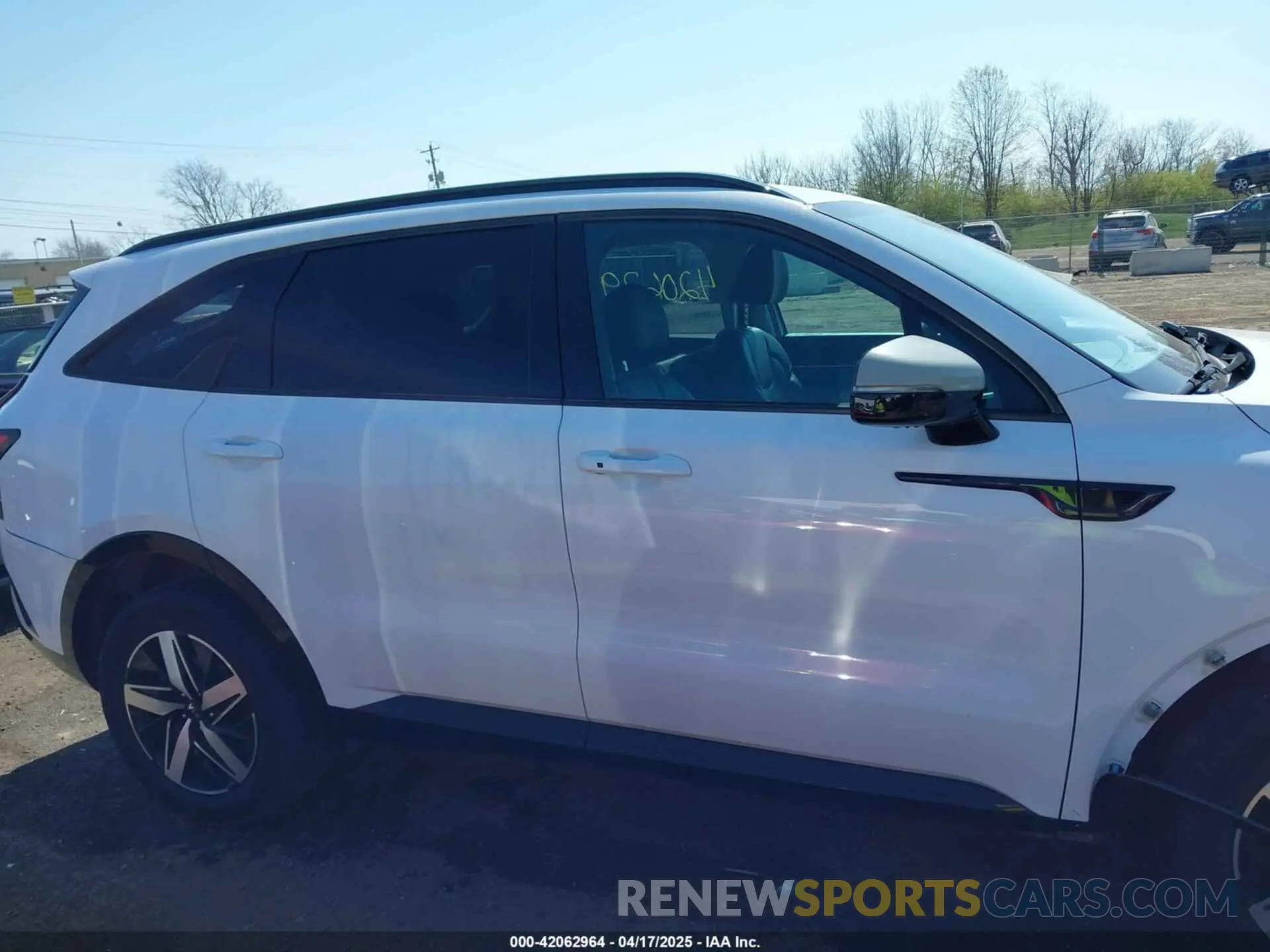 13 fotografías del automóvil dañado 5XYRHDLF7MG059909 KIA SORENTO 2021