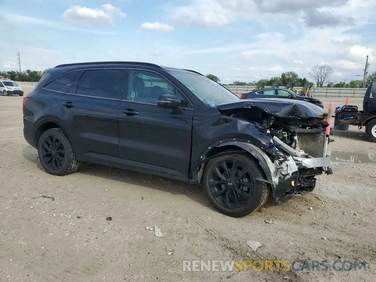 4 fotografías del automóvil dañado 5XYRK4LF2MG026897 KIA SORENTO 2021
