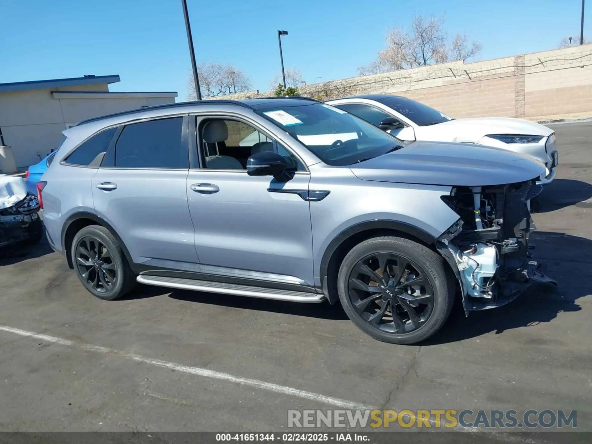 14 fotografías del automóvil dañado 5XYRK4LF6MG073379 KIA SORENTO 2021