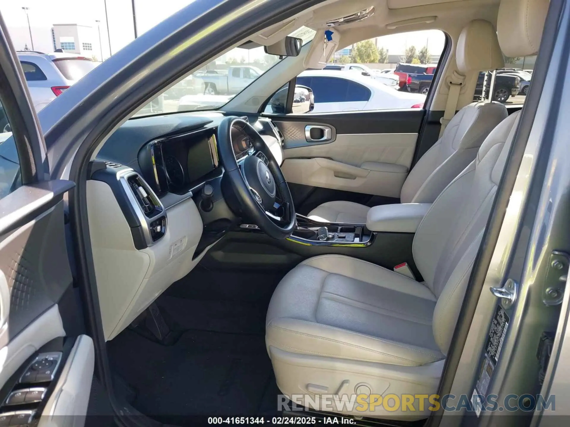 5 fotografías del automóvil dañado 5XYRK4LF6MG073379 KIA SORENTO 2021