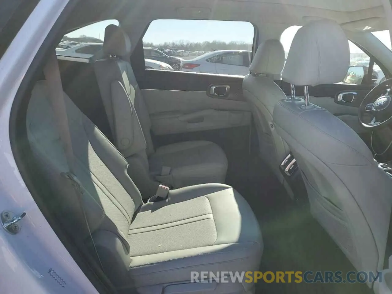 12 fotografías del automóvil dañado 5XYRK4LF8MG035362 KIA SORENTO 2021