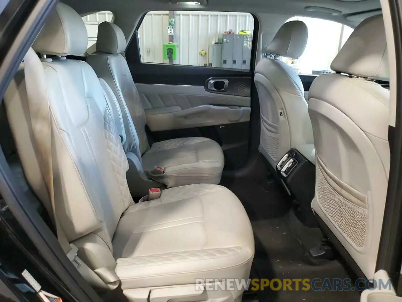 11 fotografías del automóvil dañado 5XYRK4LF9MG068015 KIA SORENTO 2021