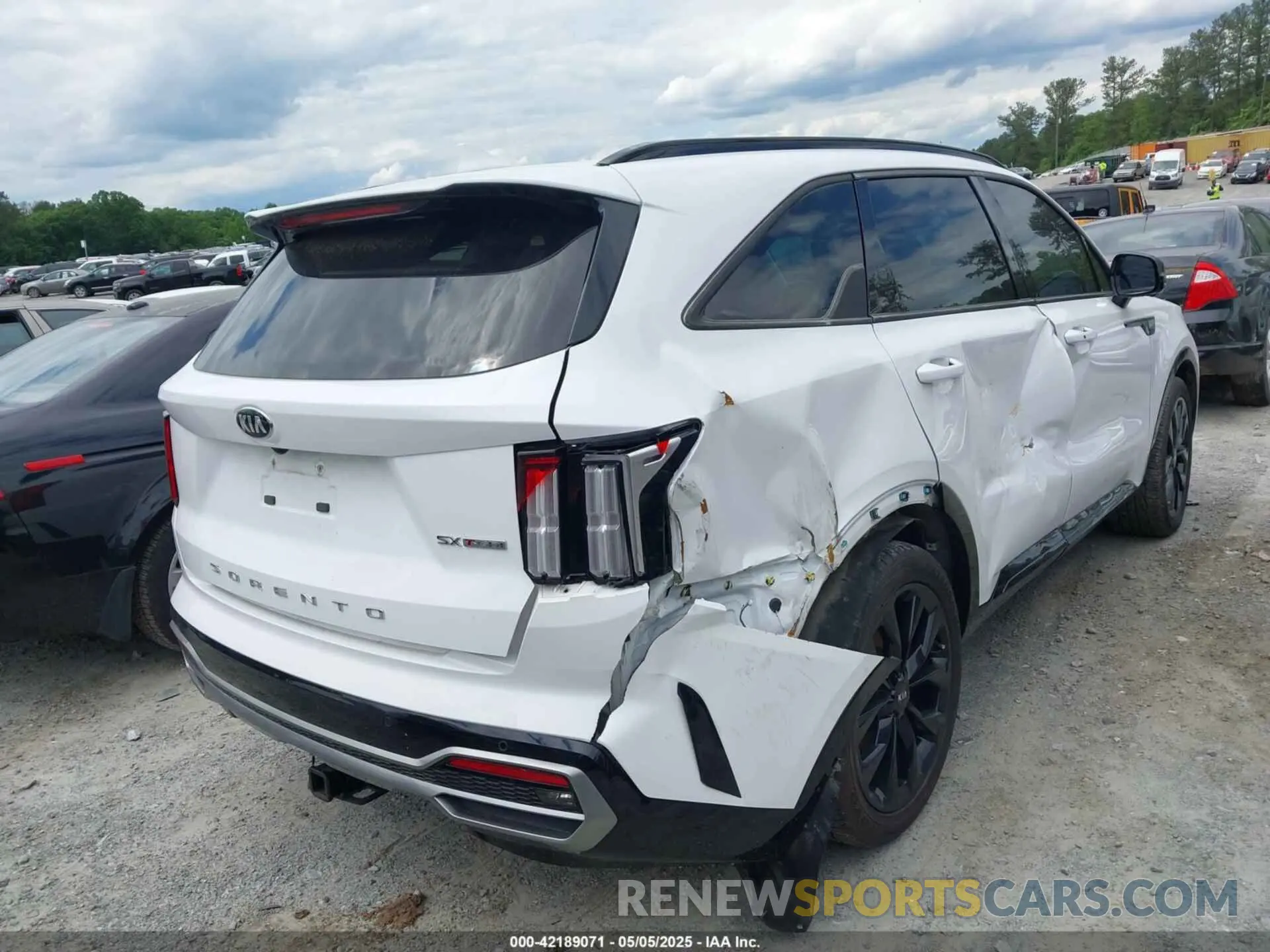 4 fotografías del automóvil dañado 5XYRK4LF9MG068631 KIA SORENTO 2021