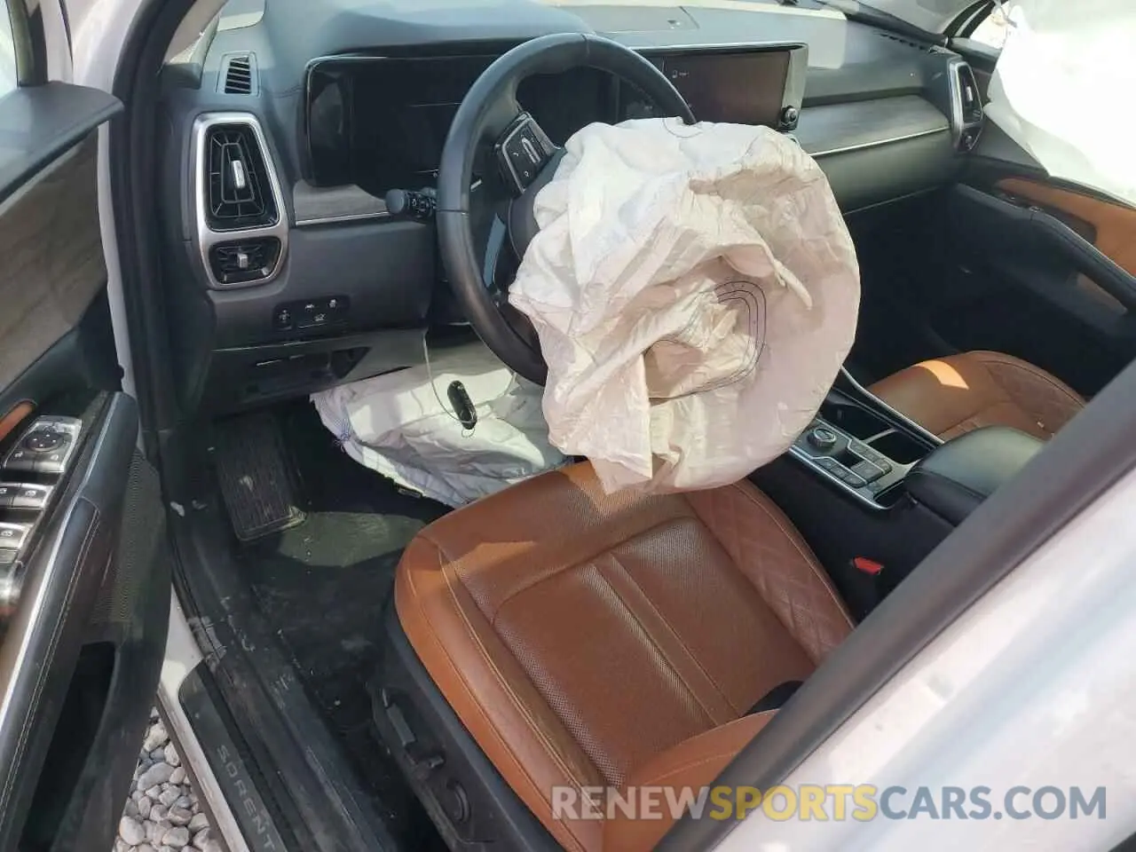 8 fotografías del automóvil dañado 5XYRKDLF0MG011816 KIA SORENTO 2021
