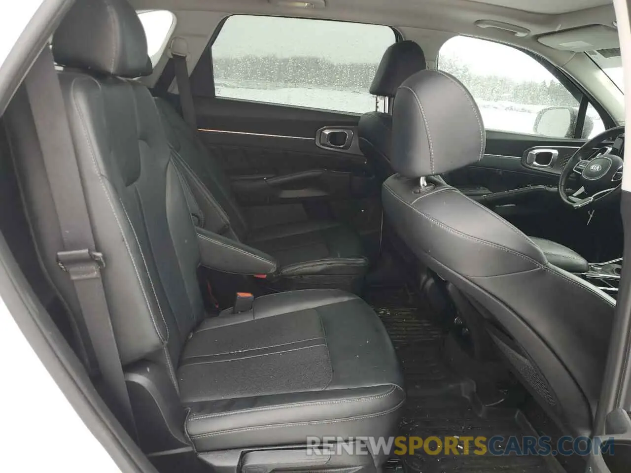 11 fotografías del automóvil dañado 5XYRKDLF9MG025648 KIA SORENTO 2021