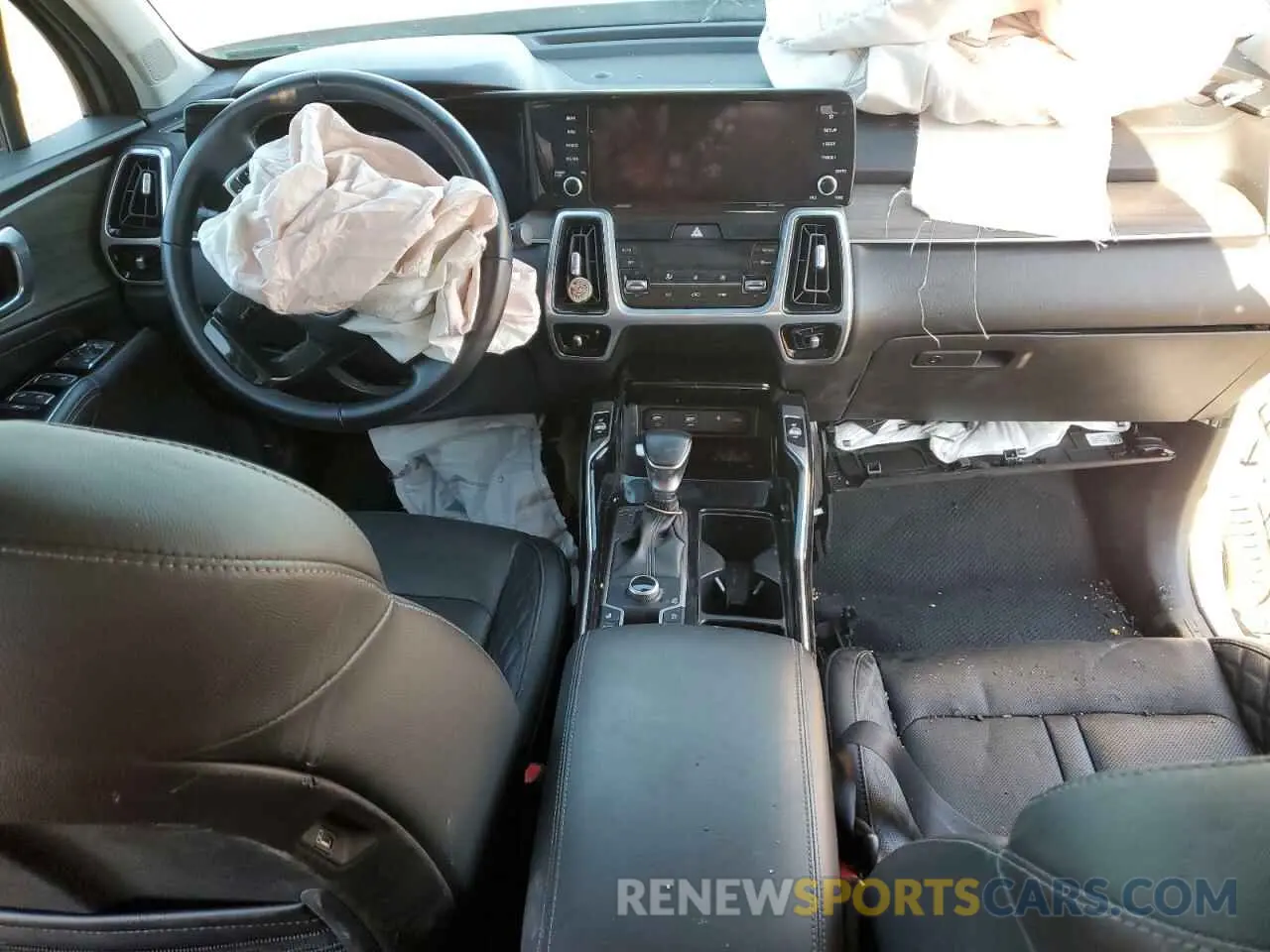 8 fotografías del automóvil dañado 5XYRKDLFXMG041065 KIA SORENTO 2021