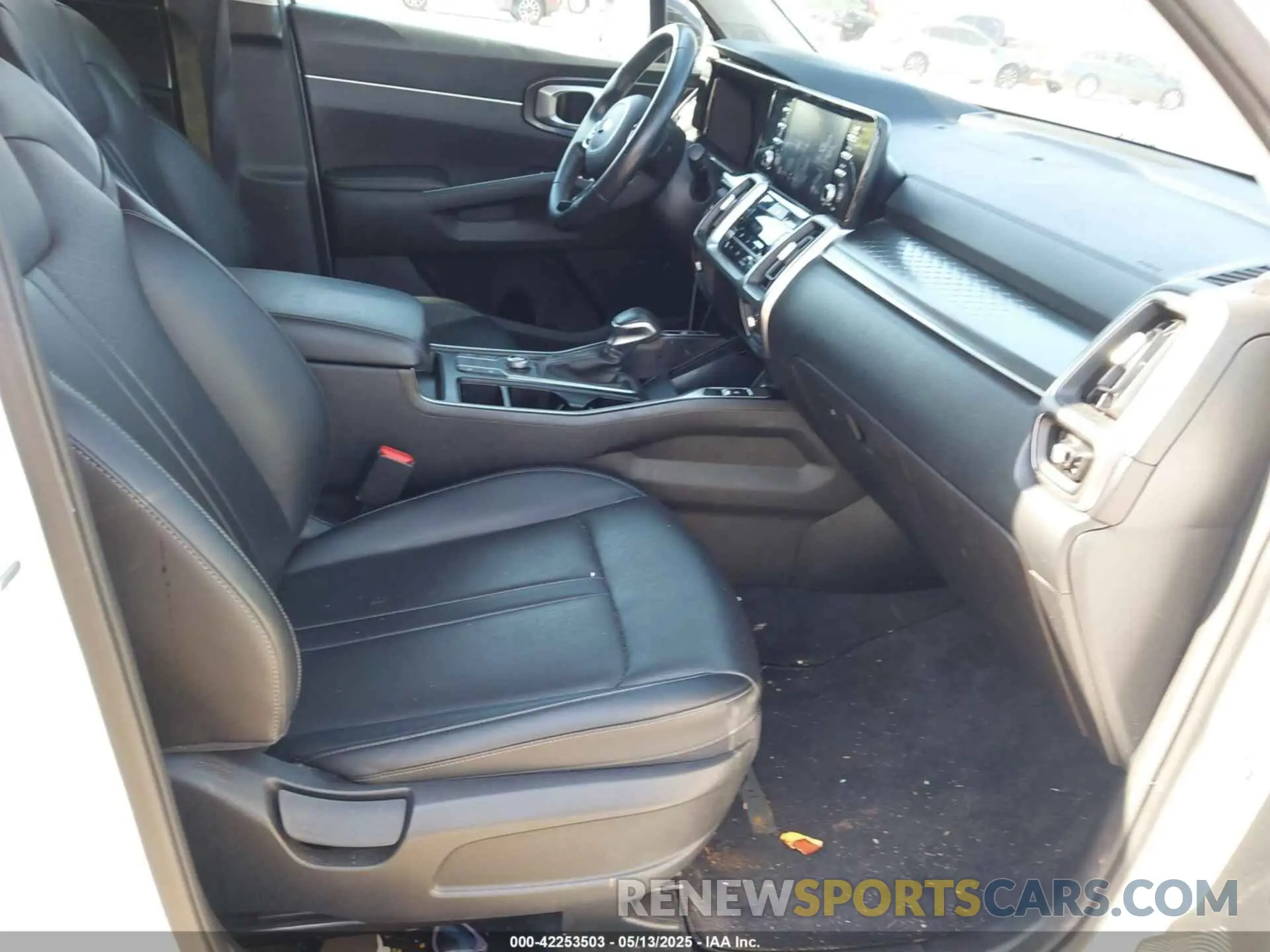 5 fotografías del automóvil dañado 5XYRL4LC1MG002786 KIA SORENTO 2021