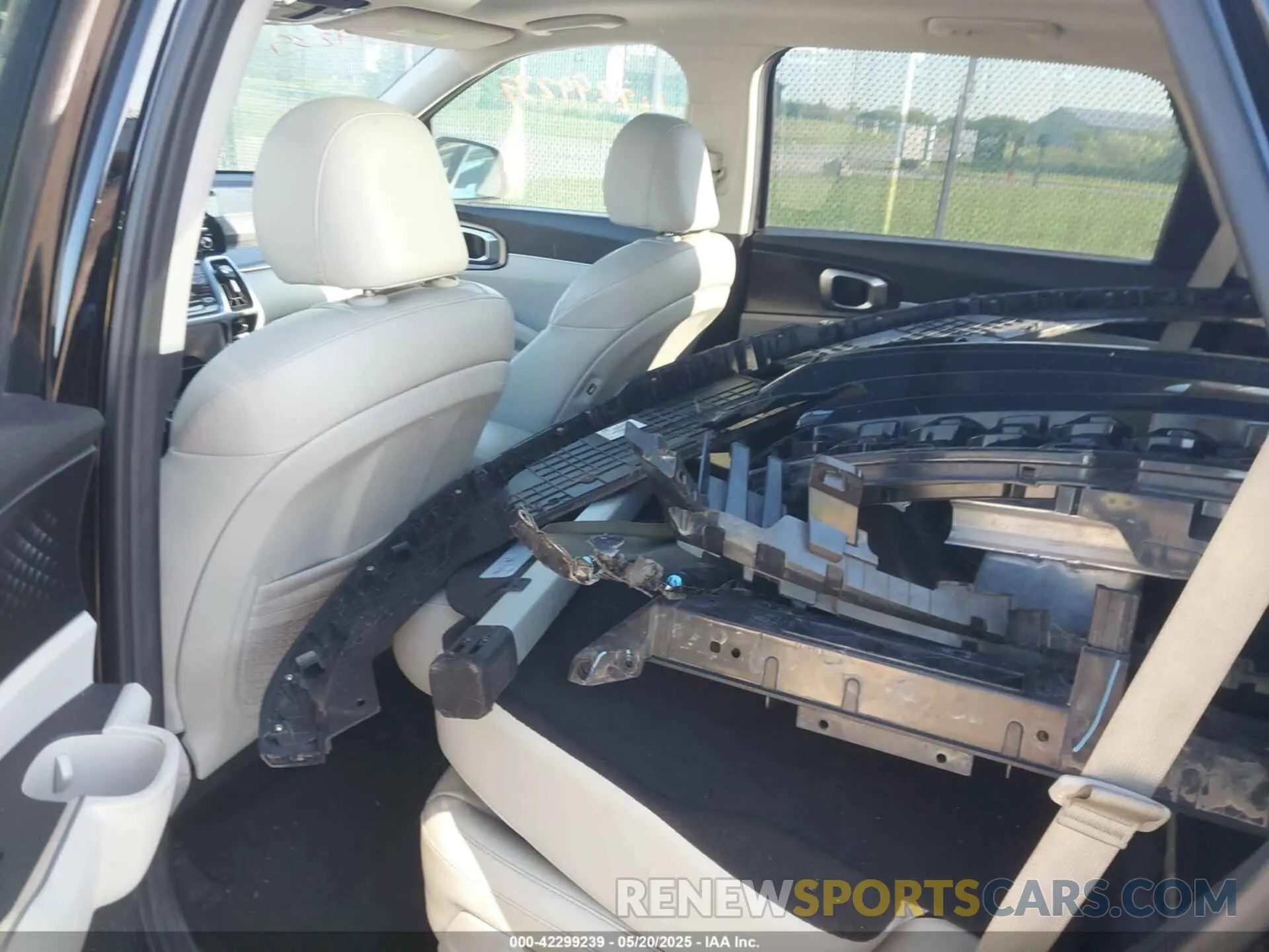 18 fotografías del automóvil dañado 5XYRL4LC1MG071493 KIA SORENTO 2021