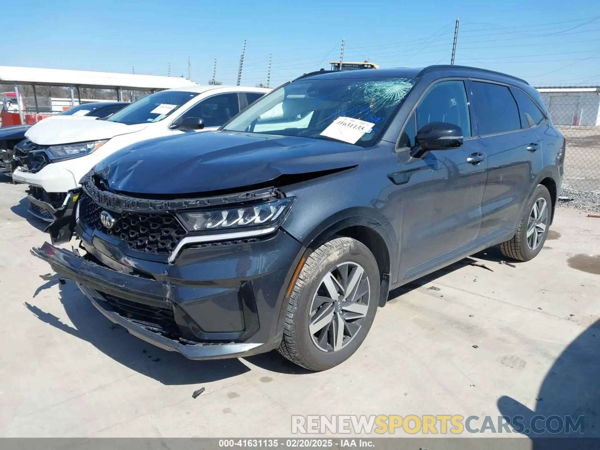 2 fotografías del automóvil dañado 5XYRL4LC4MG045731 KIA SORENTO 2021