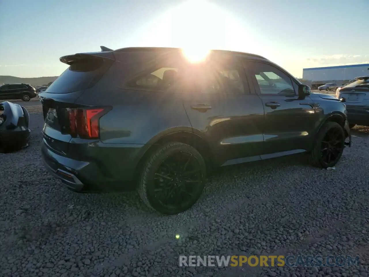 3 fotografías del automóvil dañado 5XYRL4LC8MG008424 KIA SORENTO 2021