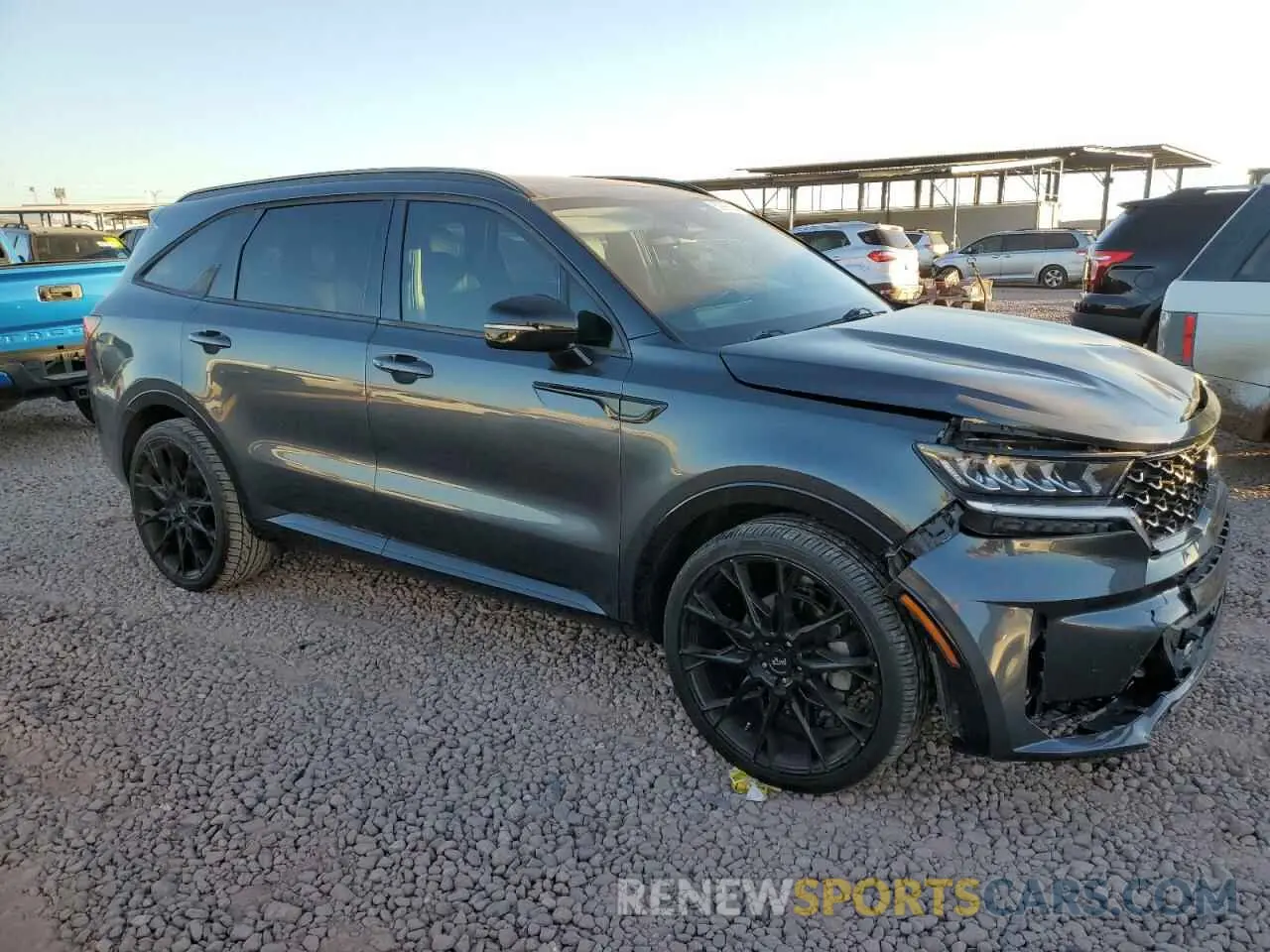 4 fotografías del automóvil dañado 5XYRL4LC8MG008424 KIA SORENTO 2021