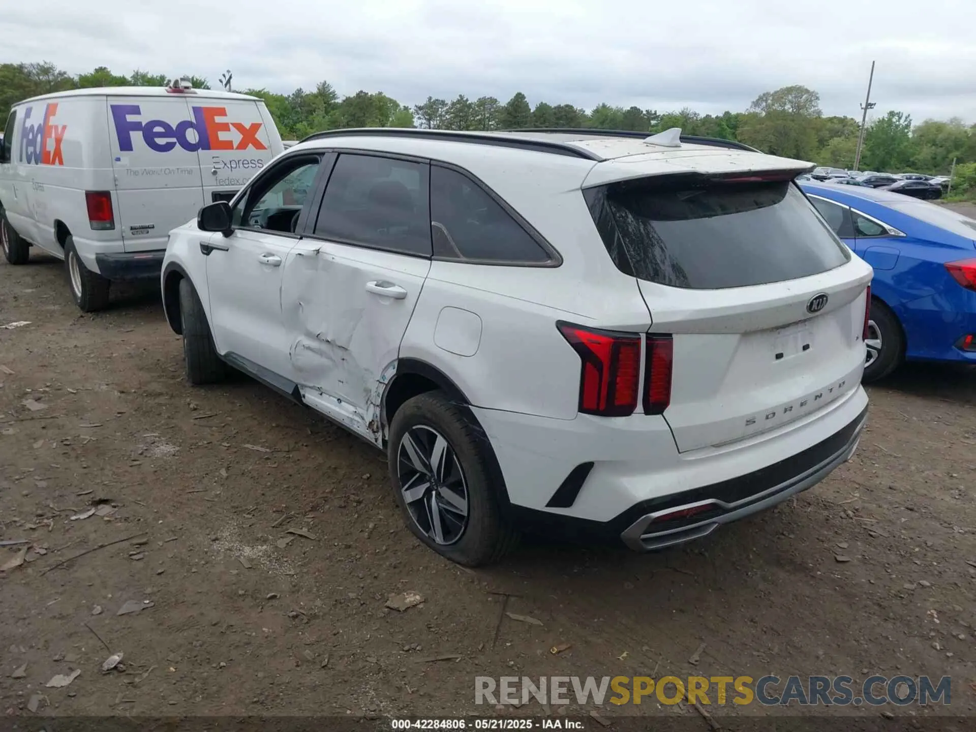 3 fotografías del automóvil dañado 5XYRL4LCXMG009736 KIA SORENTO 2021