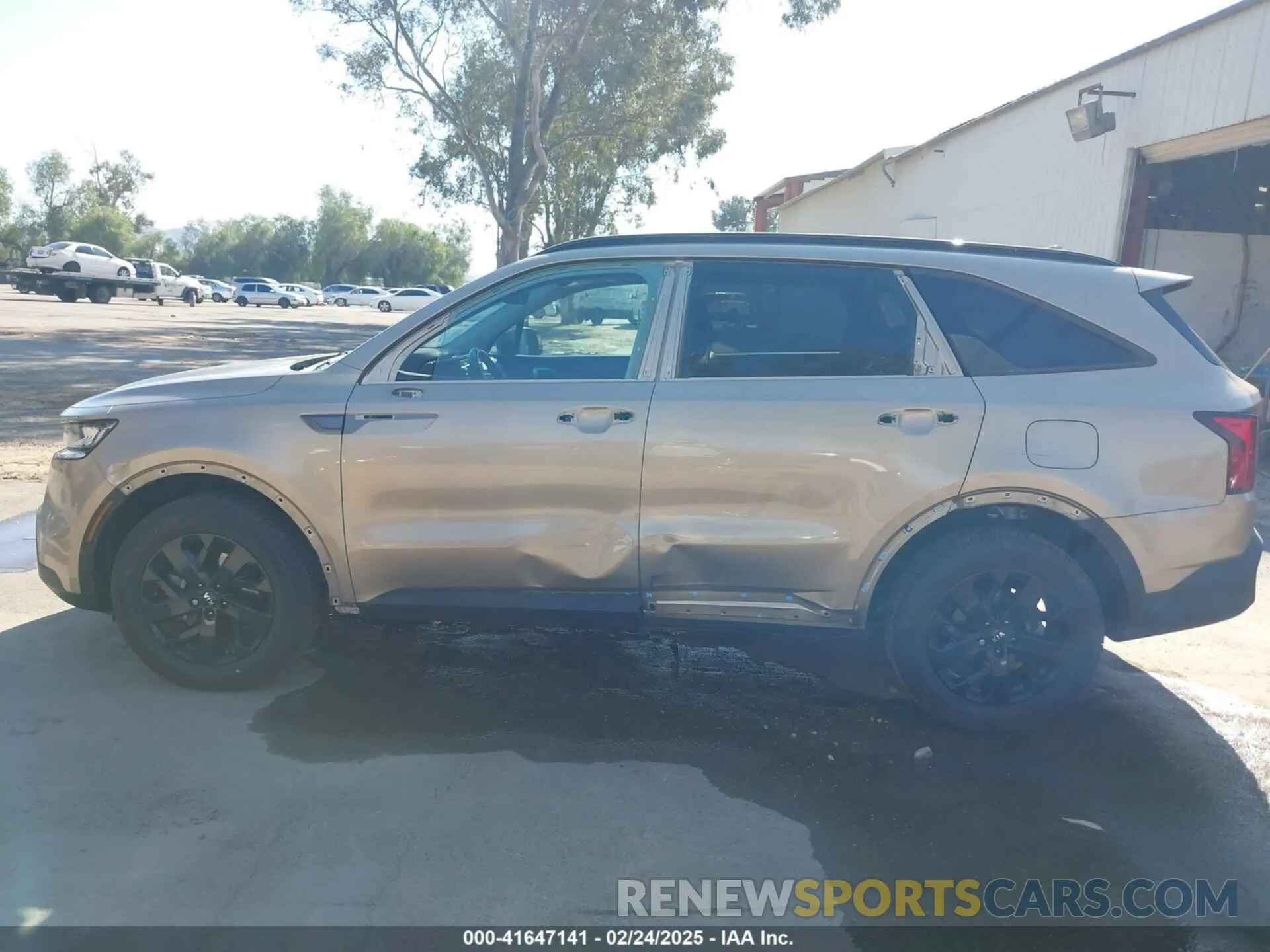 15 fotografías del automóvil dañado 5XYRLDLC6MG008163 KIA SORENTO 2021