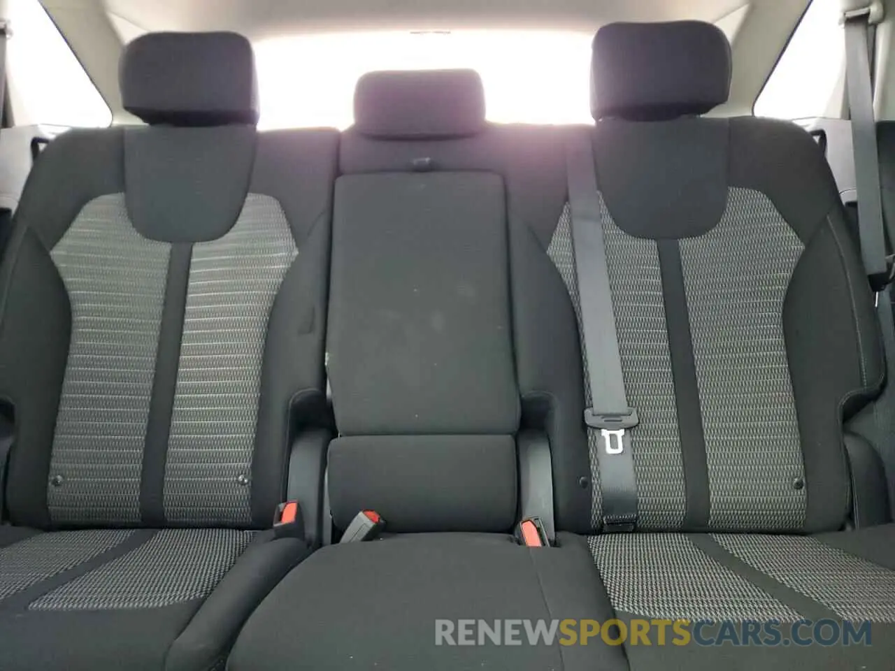 10 fotografías del automóvil dañado 5XYRG4LC4NG083031 KIA SORENTO 2022