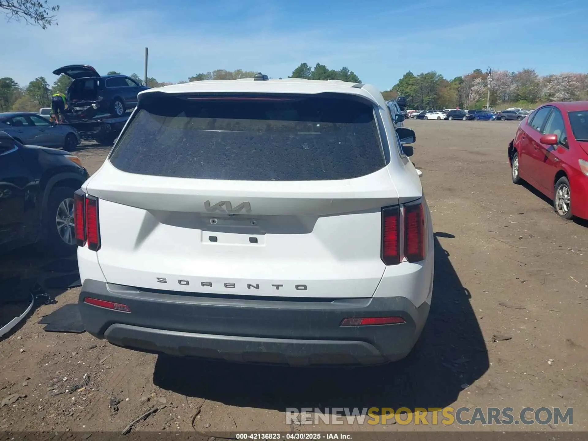 16 fotografías del automóvil dañado 5XYRG4LC9NG088726 KIA SORENTO 2022