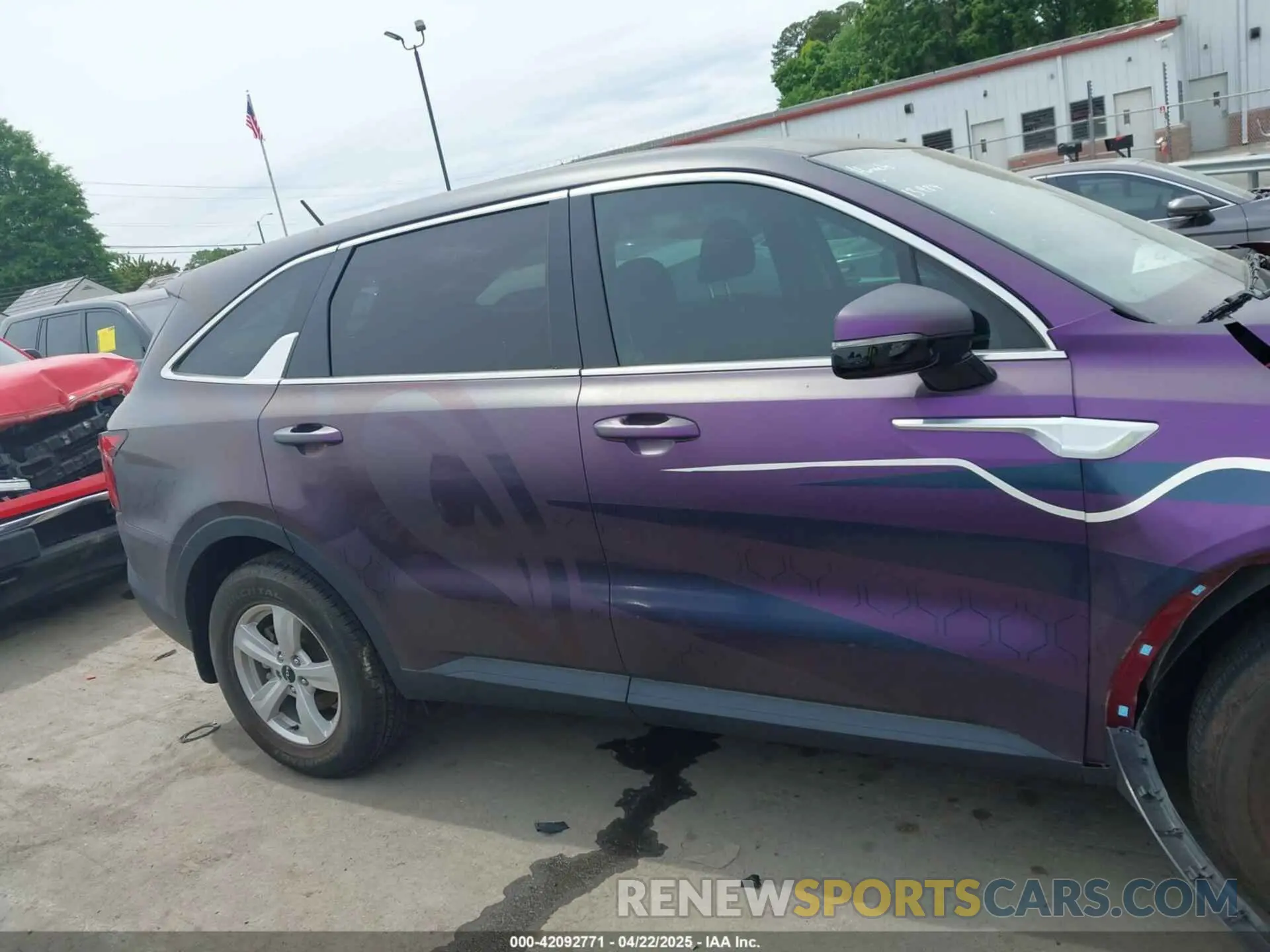 13 fotografías del automóvil dañado 5XYRG4LC9NG091772 KIA SORENTO 2022
