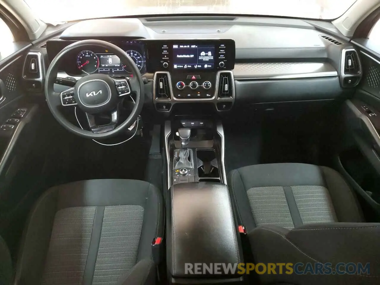 8 fotografías del automóvil dañado 5XYRGDLC3NG149715 KIA SORENTO 2022
