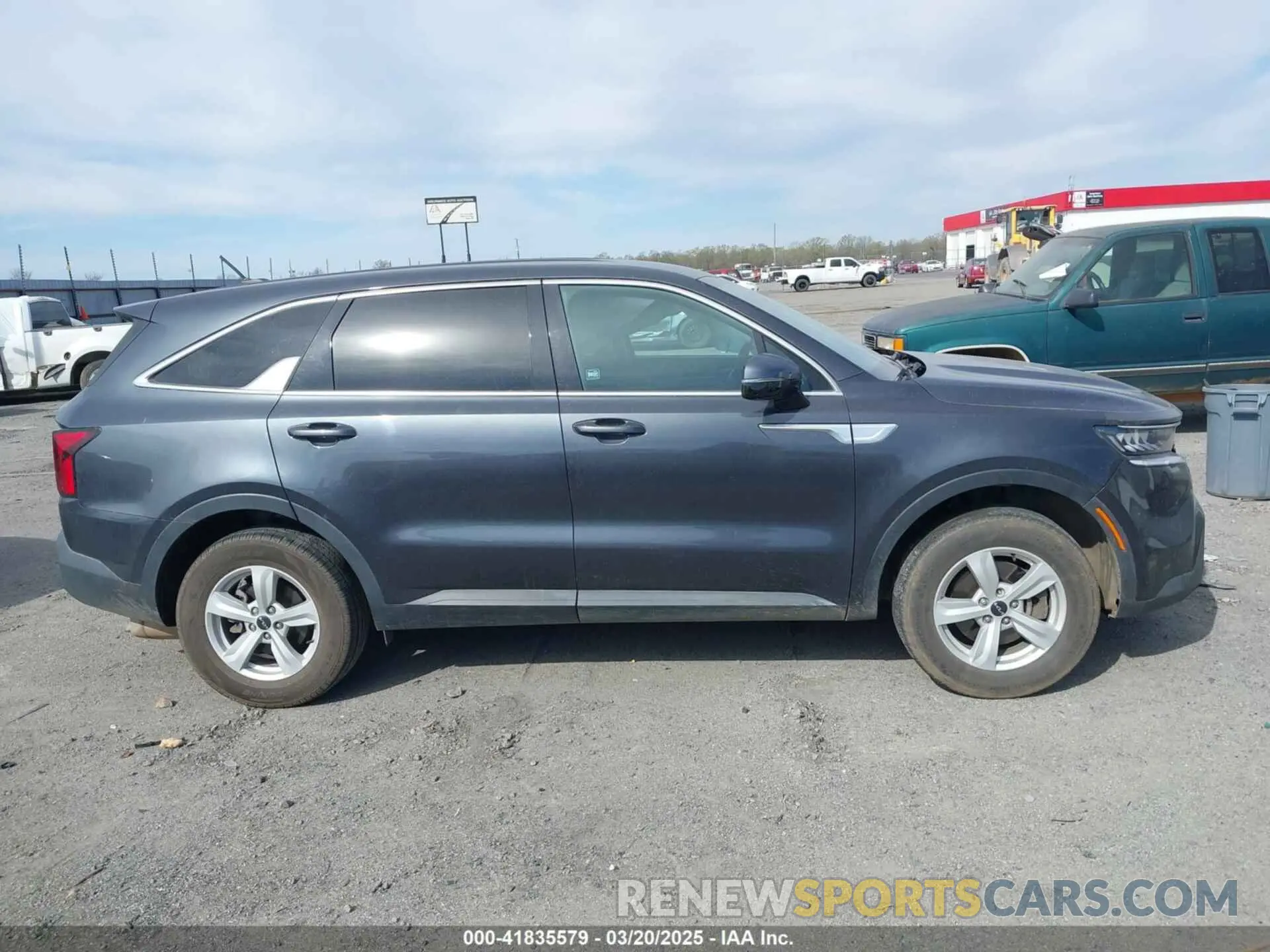 13 fotografías del automóvil dañado 5XYRGDLC4NG084017 KIA SORENTO 2022