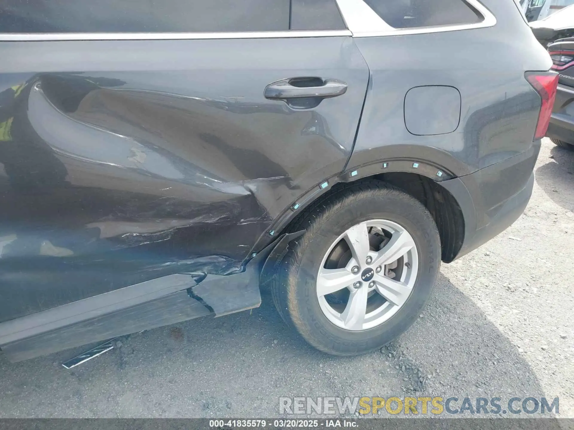 6 fotografías del automóvil dañado 5XYRGDLC4NG084017 KIA SORENTO 2022